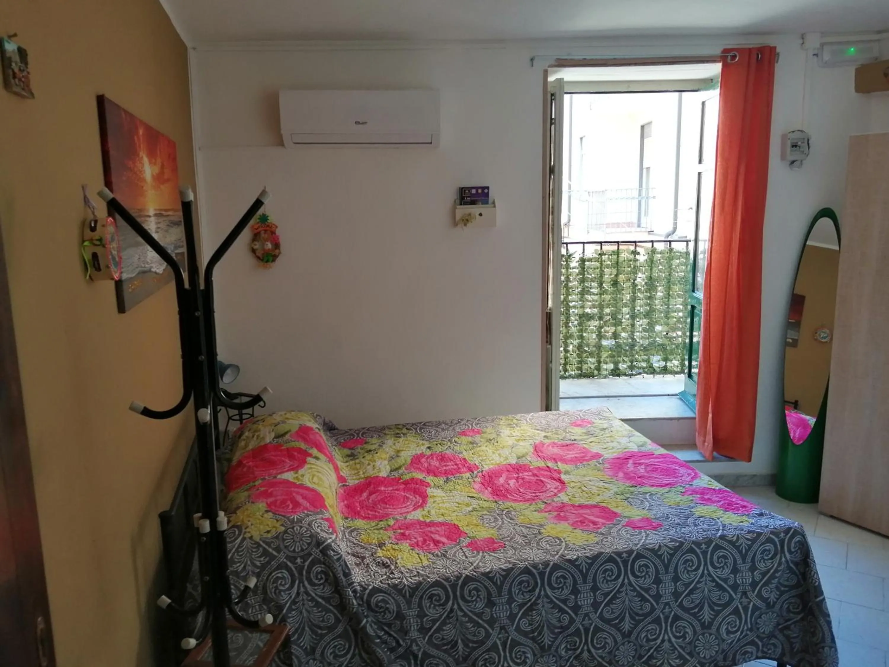 Room holiday "al centro storico"