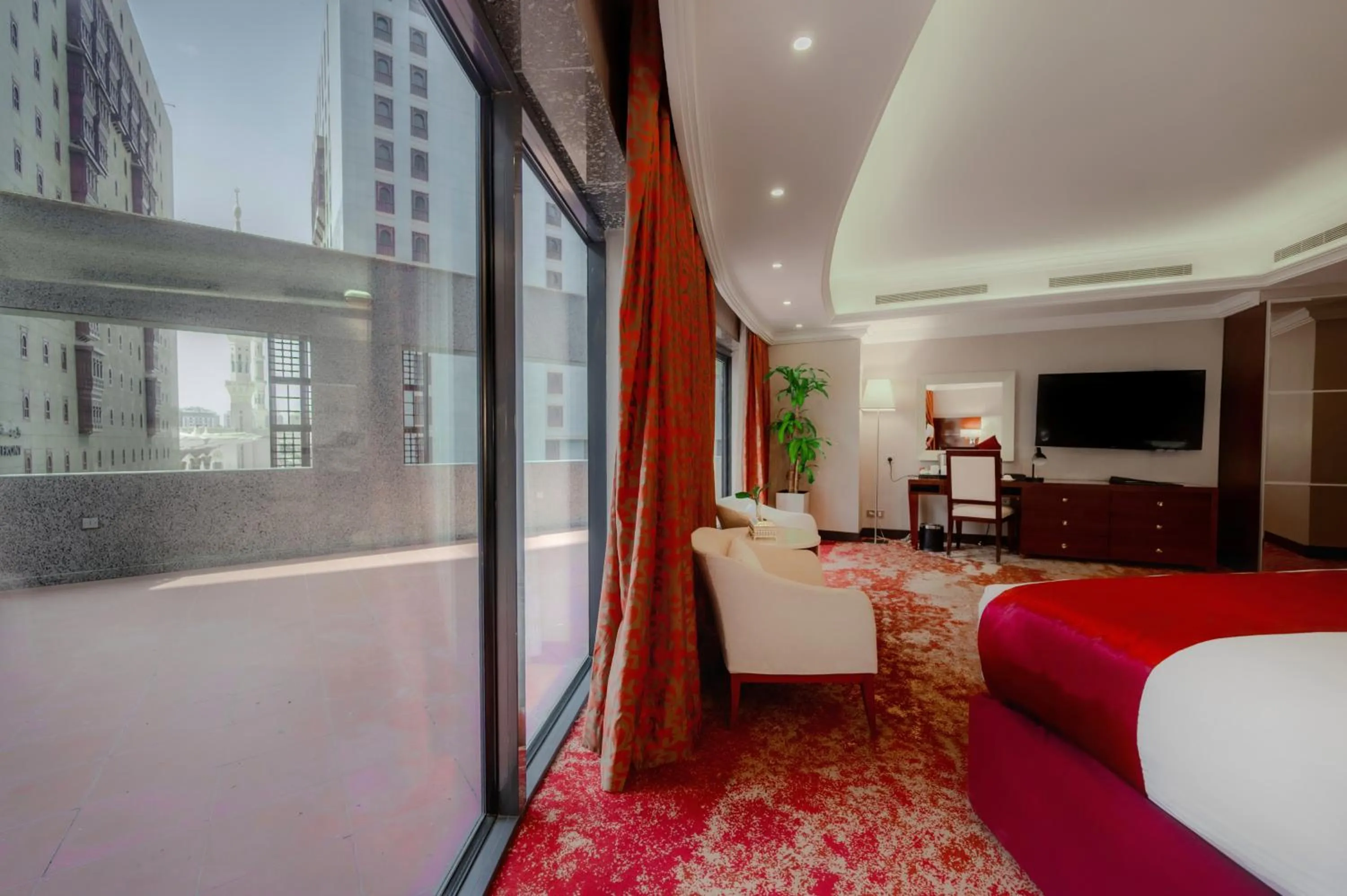 Bed in Maysan Al Harithia Hotel