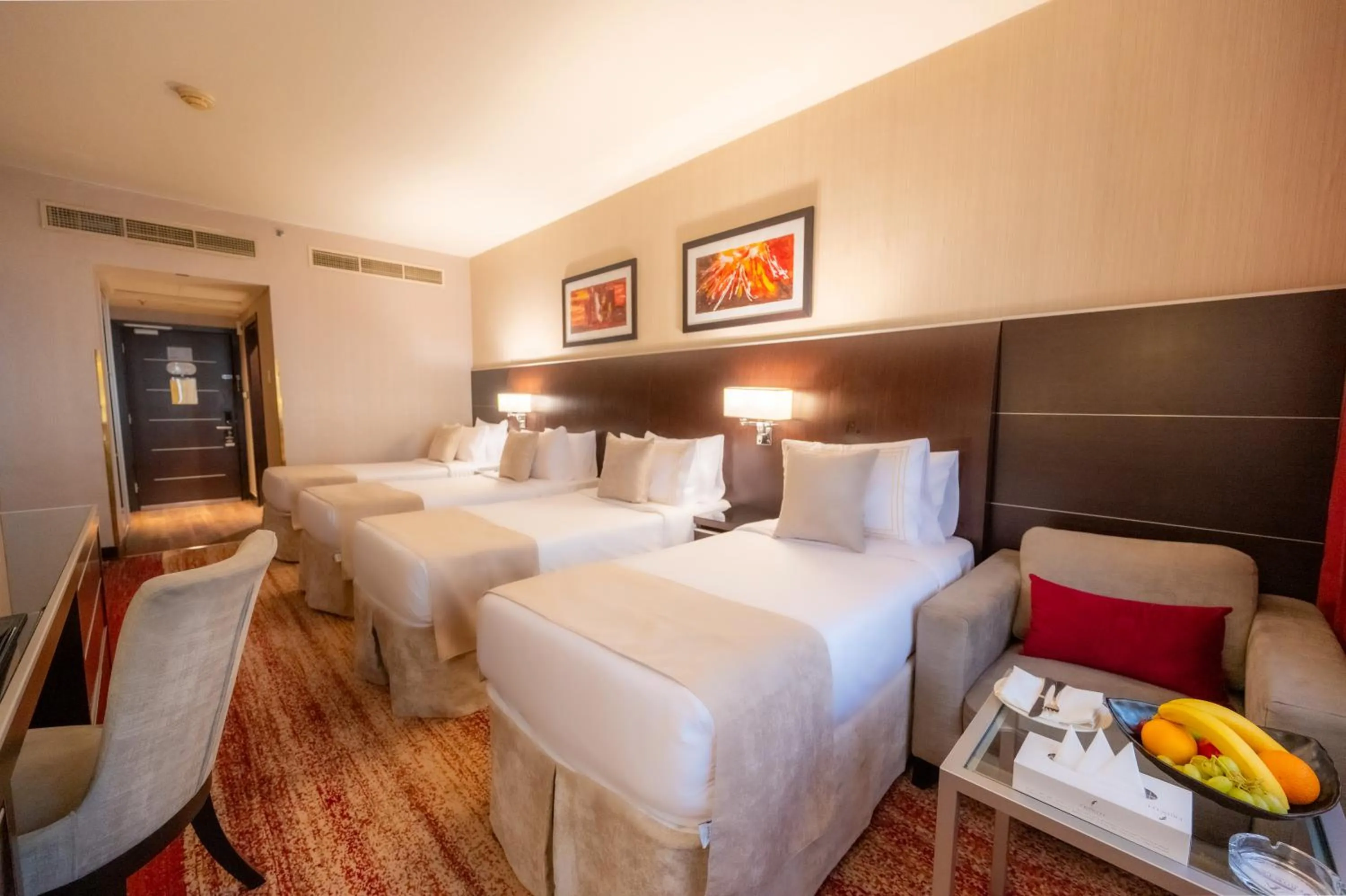 Bedroom, Bed in Maysan Al Harithia Hotel