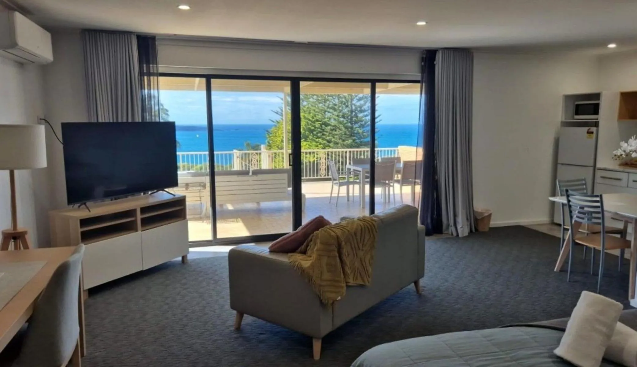 Sea view in Twofold Bay Motor Inn