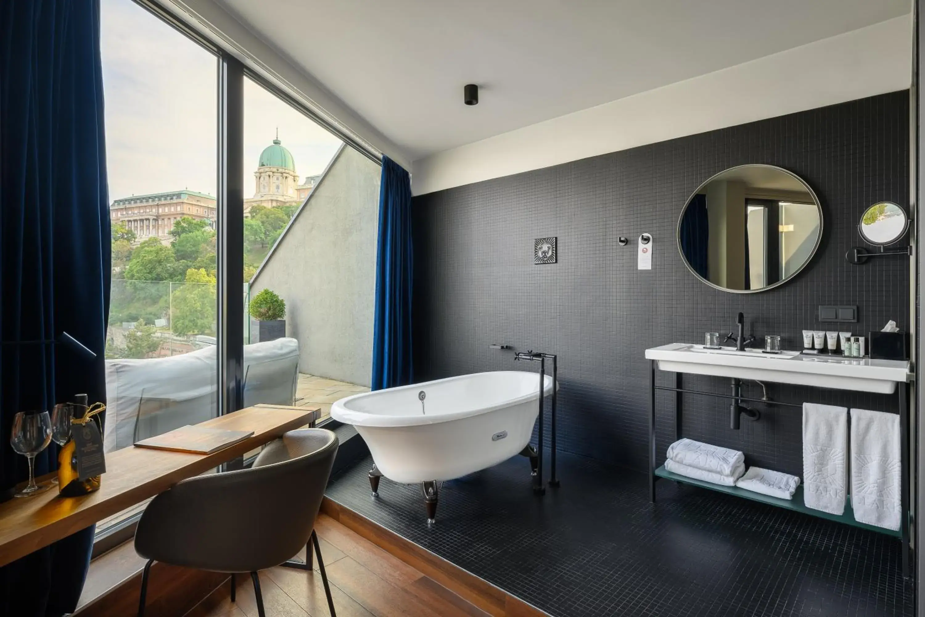Balcony/Terrace, Bathroom in Hotel Clark Budapest - Adults Only