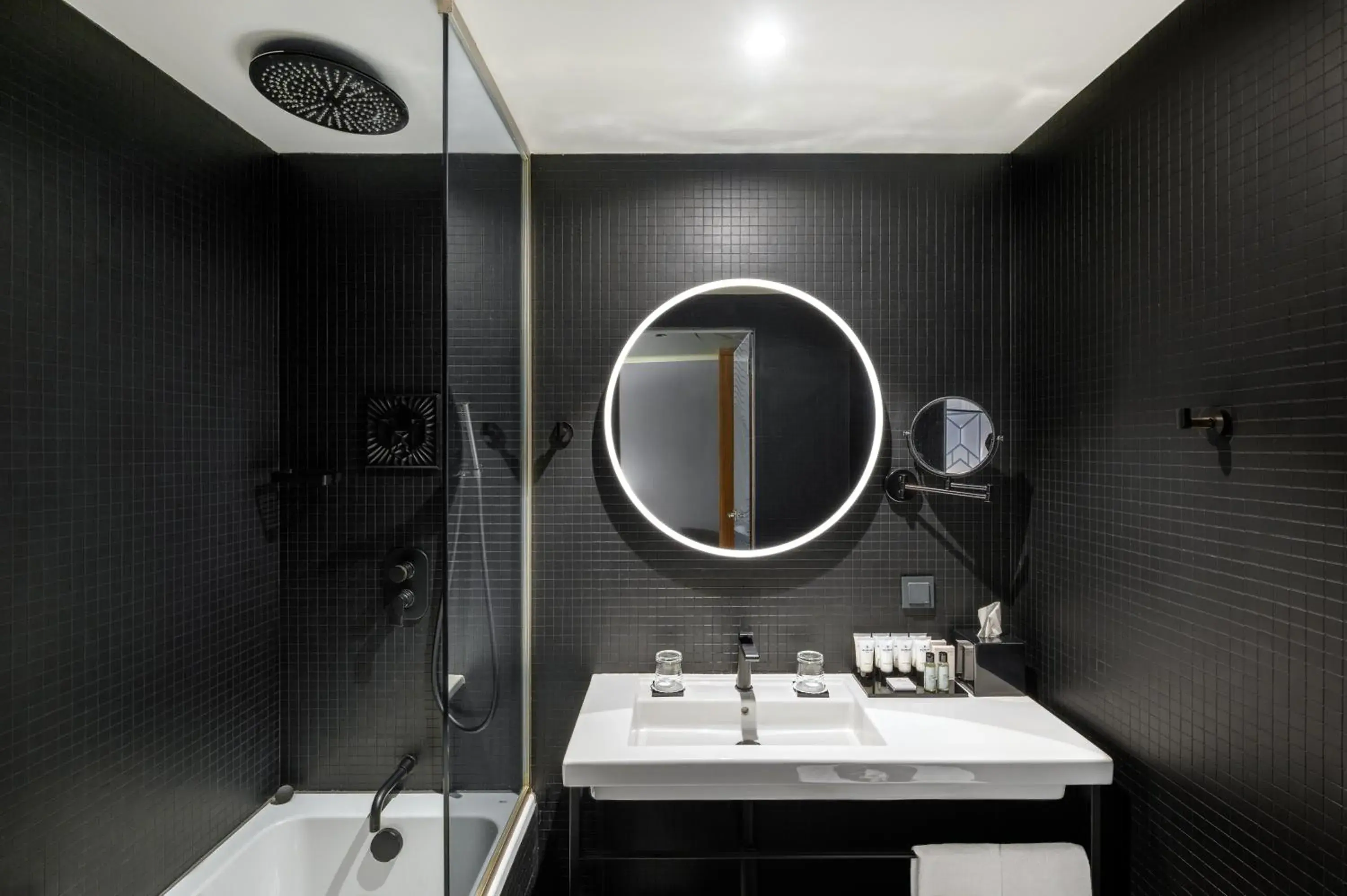 Shower, Bathroom in Hotel Clark Budapest - Adults Only