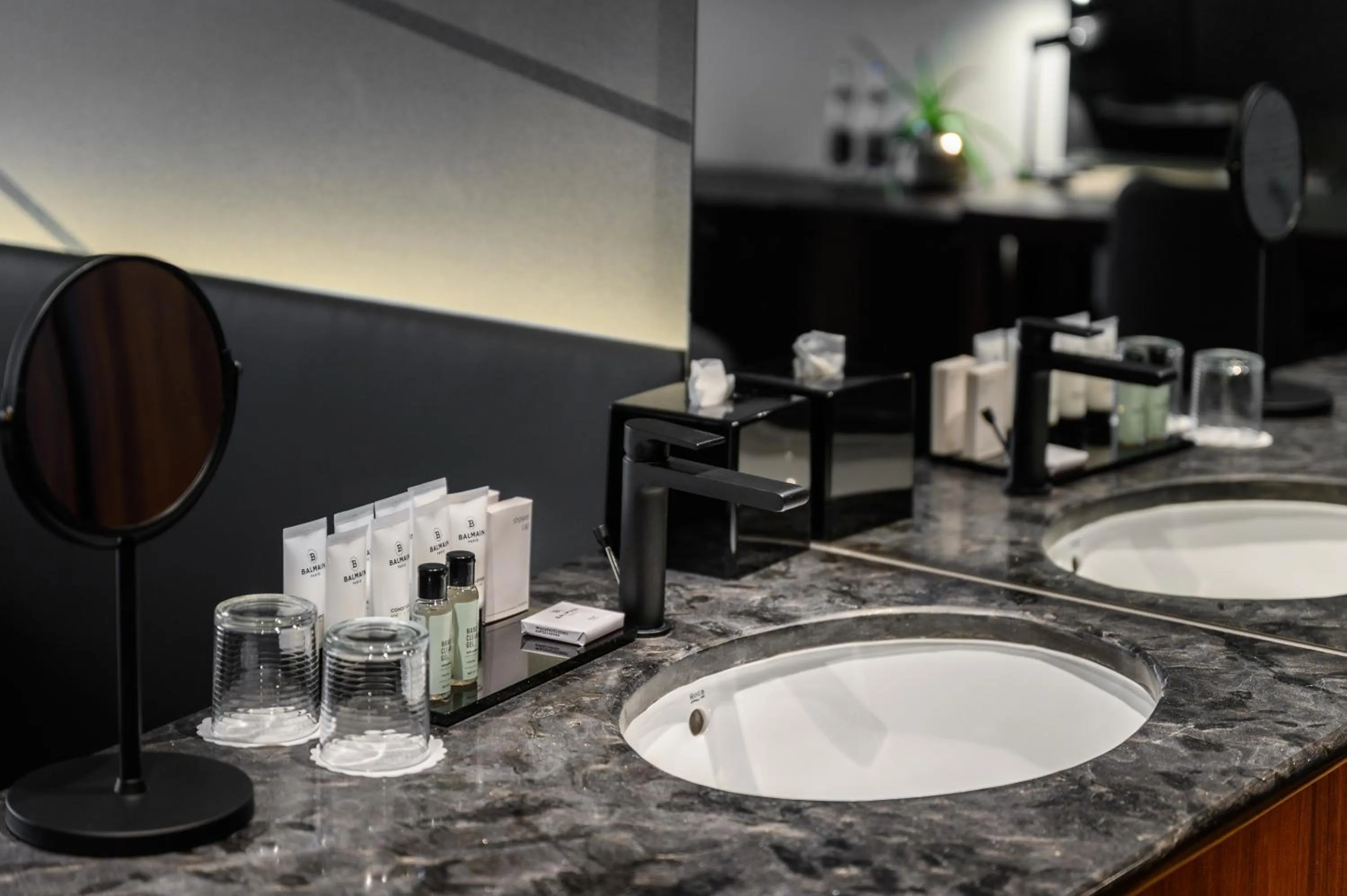 Bathroom in Hotel Clark Budapest - Adults Only