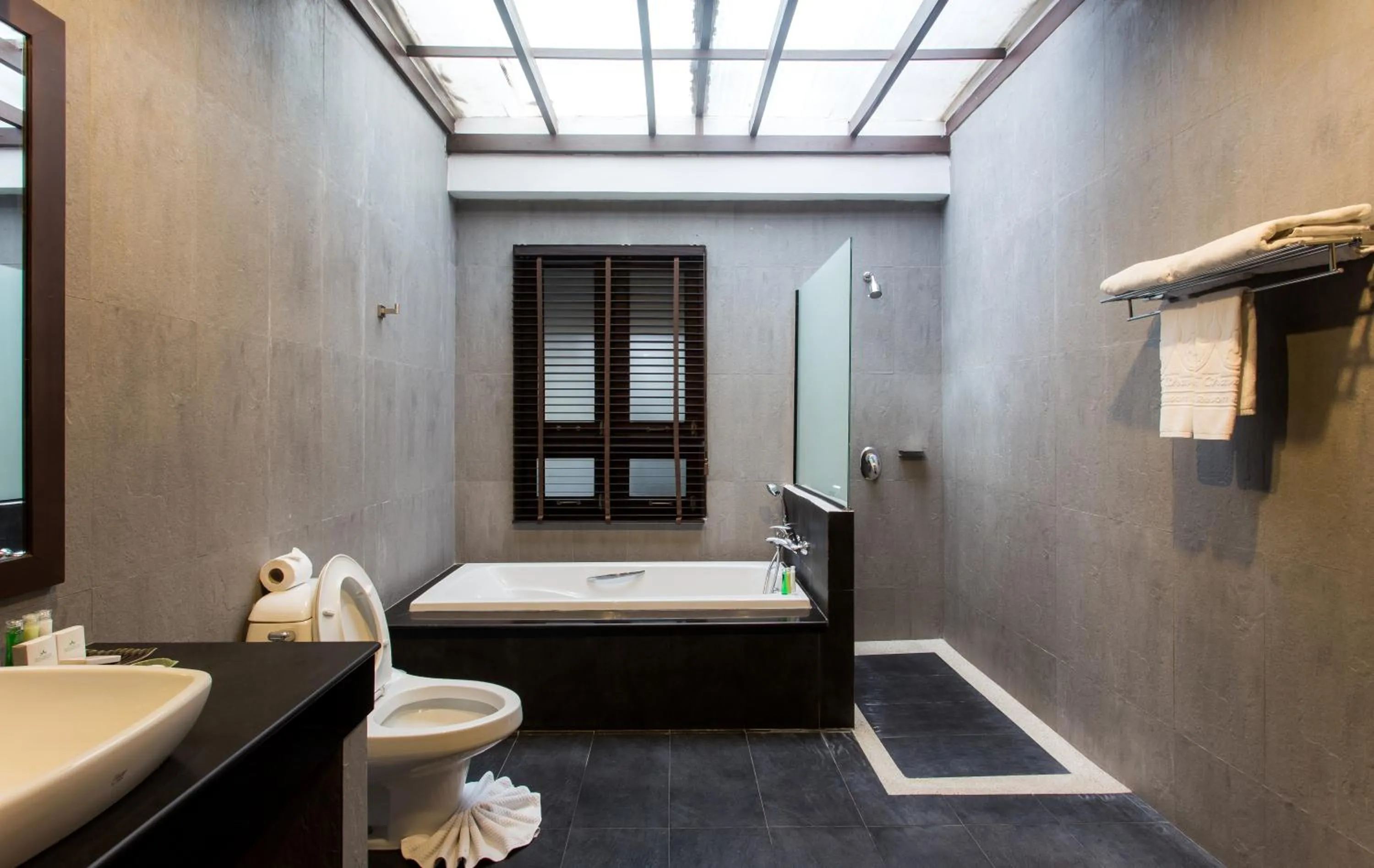 Bathroom in Baan Chaweng Beach Resort & Spa - SHA Extra Plus