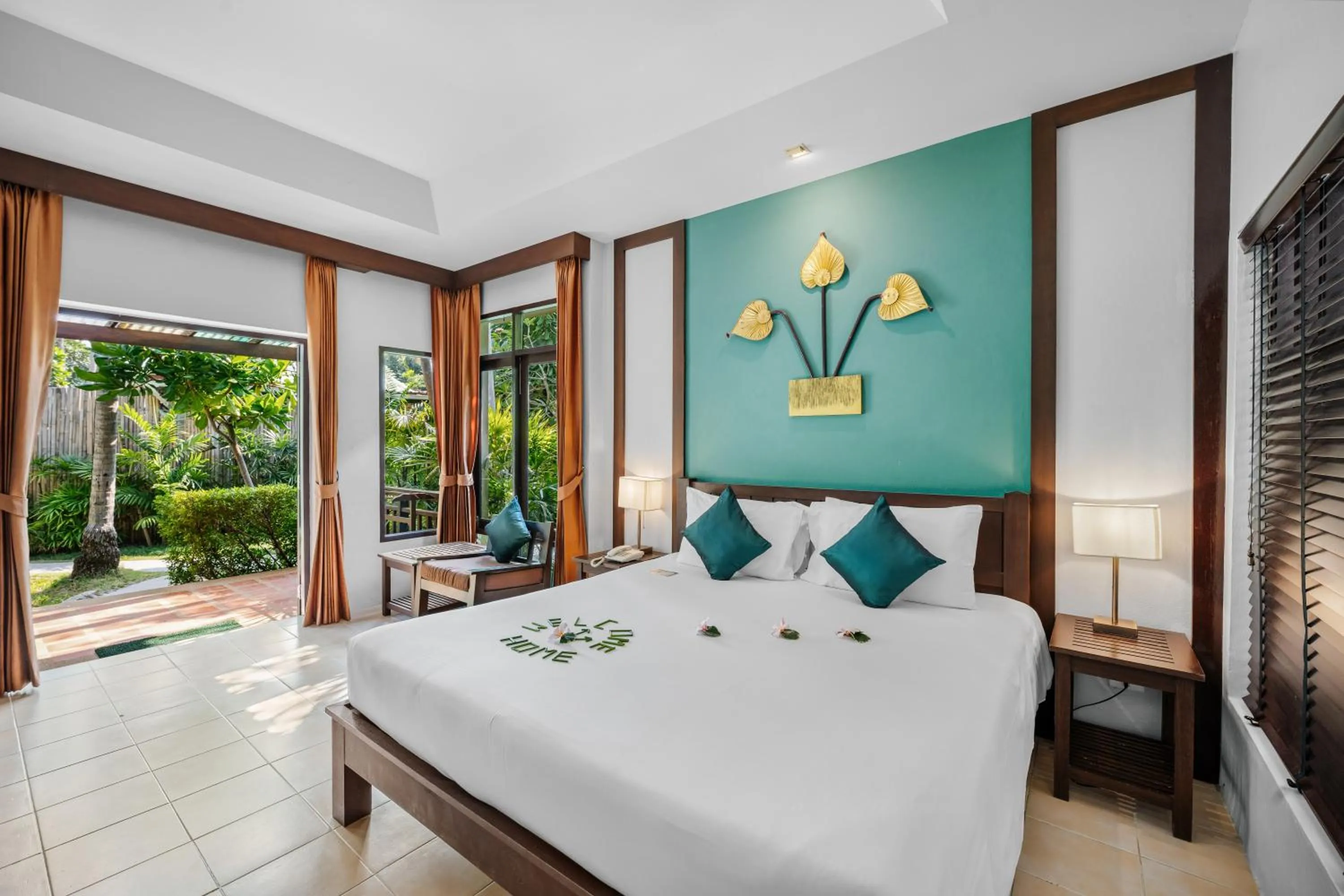Bedroom, Bed in Baan Chaweng Beach Resort & Spa - SHA Extra Plus
