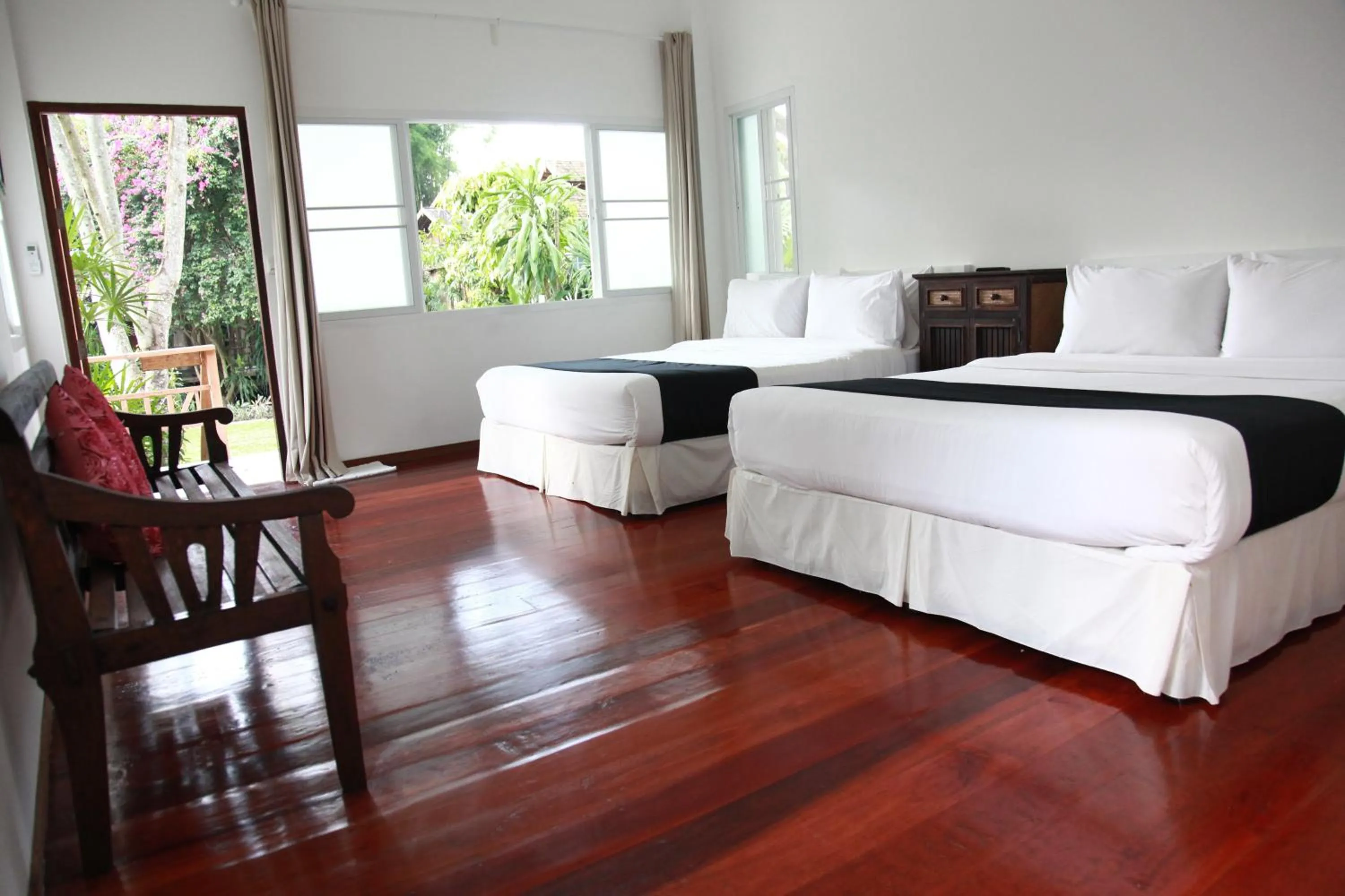 Garden Villa in RimPai Cottage