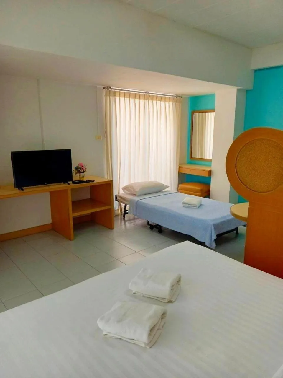 Bed in Mansion Sarasinee @ Chatuchak