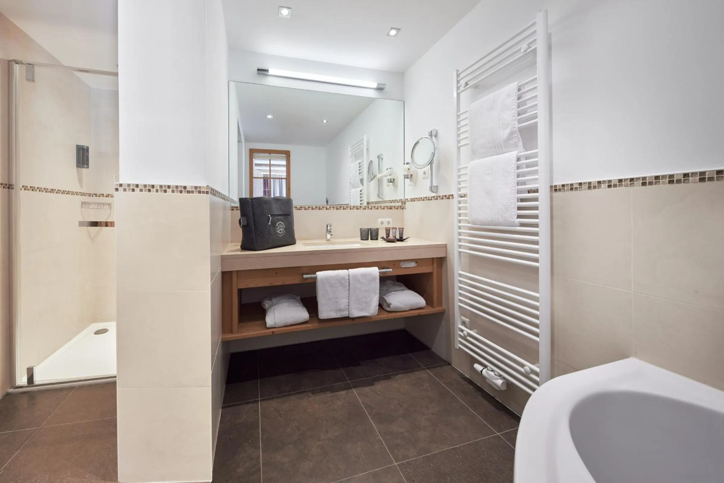 Shower in Hotel Gletscherblick