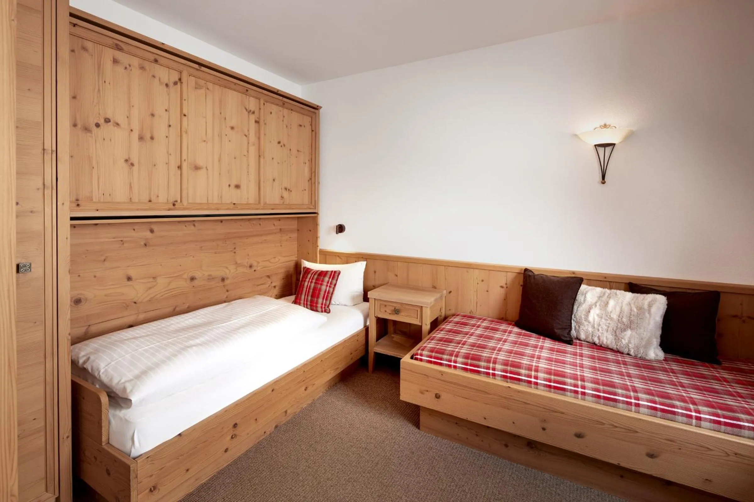 Photo of the whole room, Bed in Hotel Gletscherblick