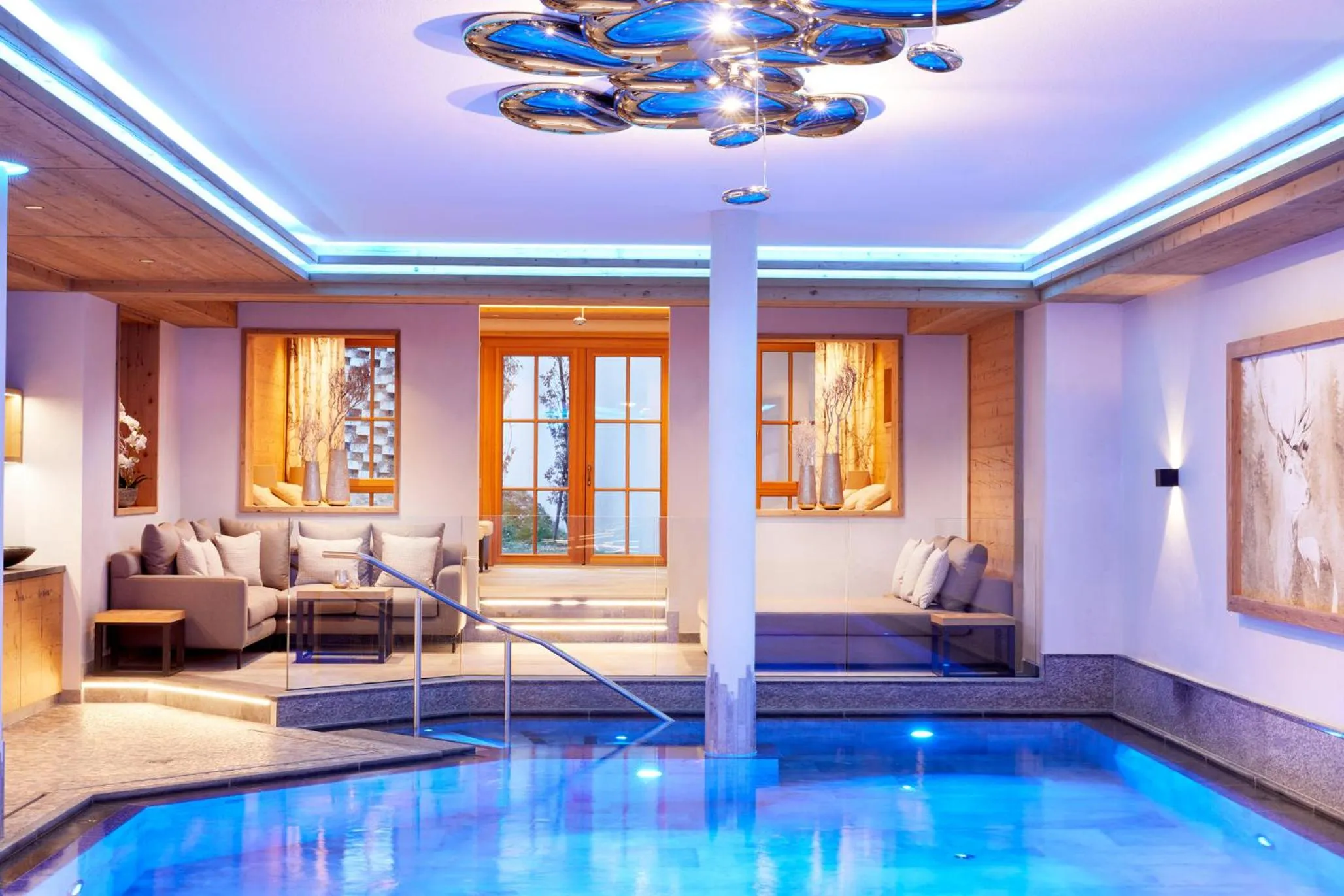 Swimming pool in Hotel Gletscherblick