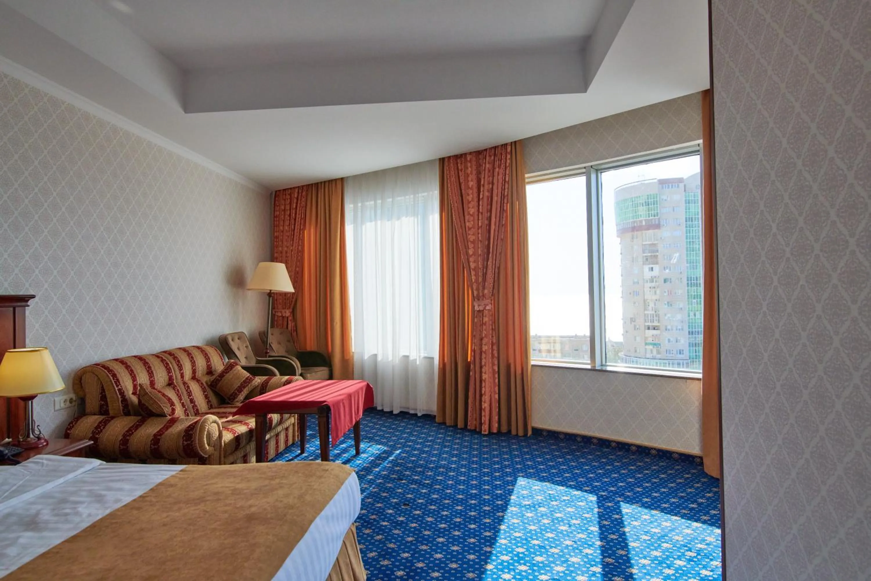 Photo of the whole room, Bed in Grand Hotel Victory