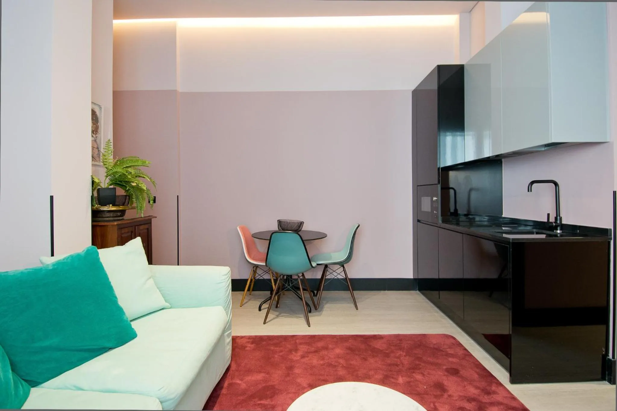 Kitchen or kitchenette in Amor de Dios 17 Boutique Apartments