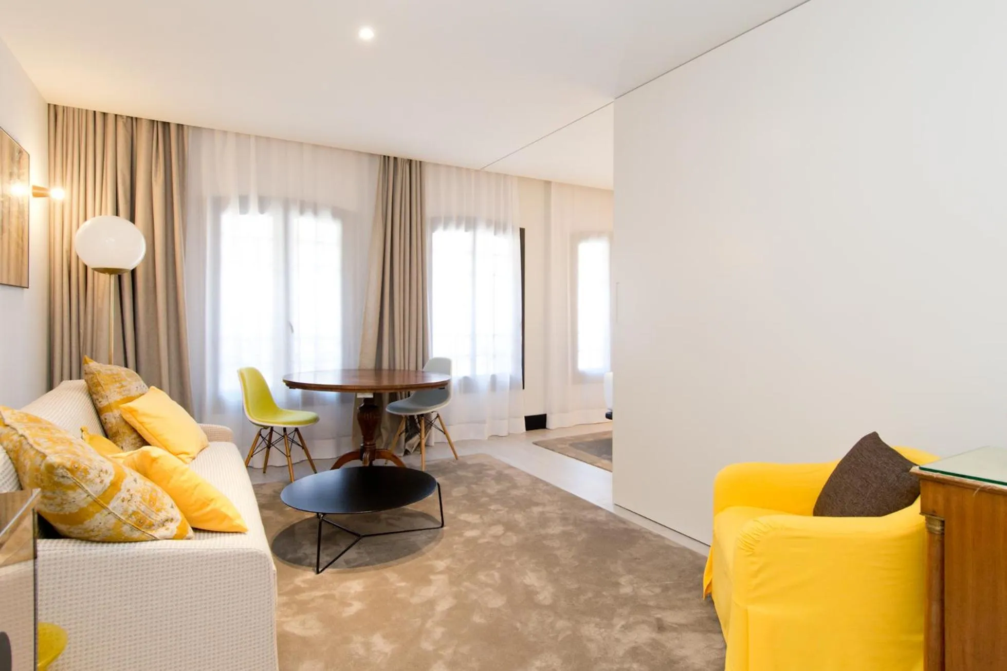 Living room in Amor de Dios 17 Boutique Apartments