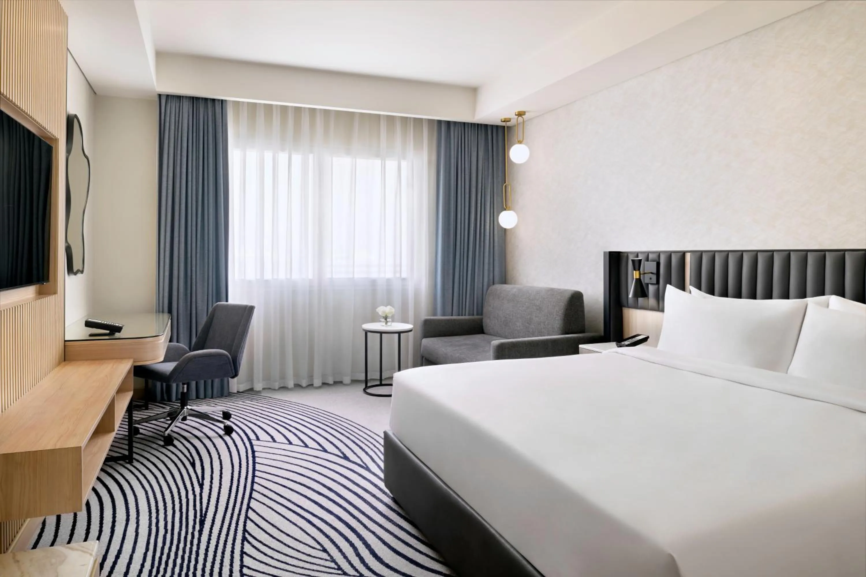 Bed in Crowne Plaza Dubai Deira by IHG