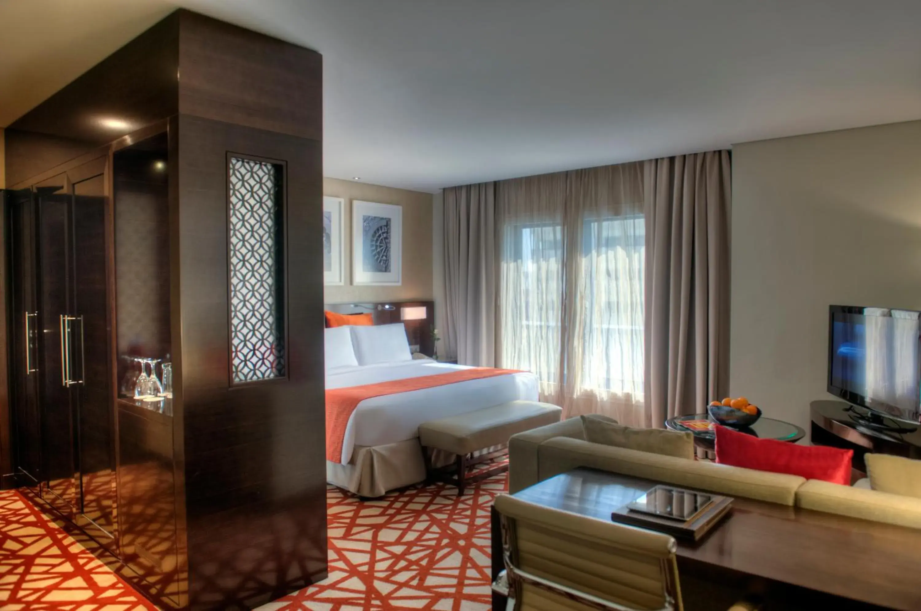 Junior King Suite in Crowne Plaza Dubai Deira by IHG Junior King Suite in Crowne Plaza Dubai Deira by IHG