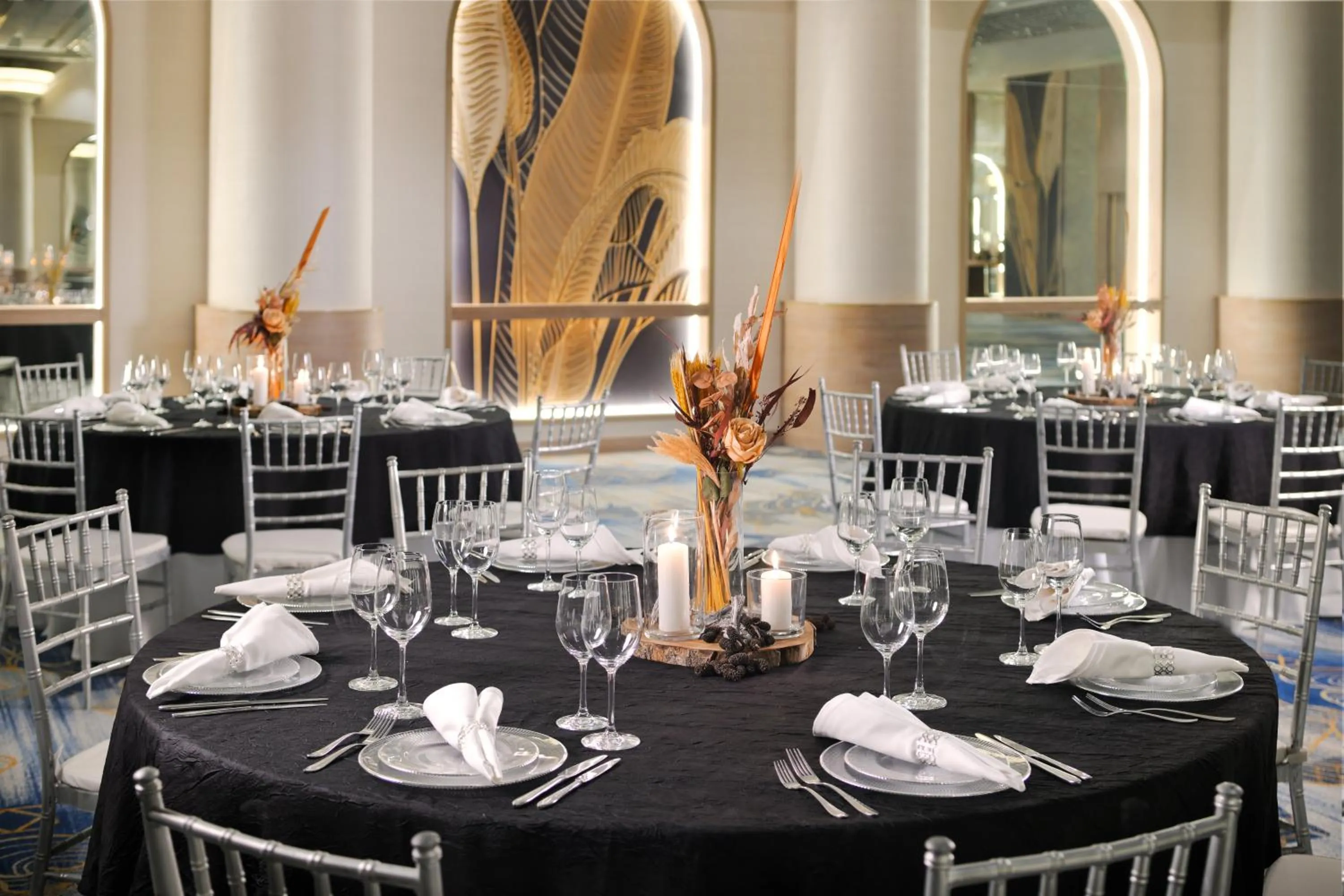 Meeting/conference room in Crowne Plaza Dubai Deira by IHG