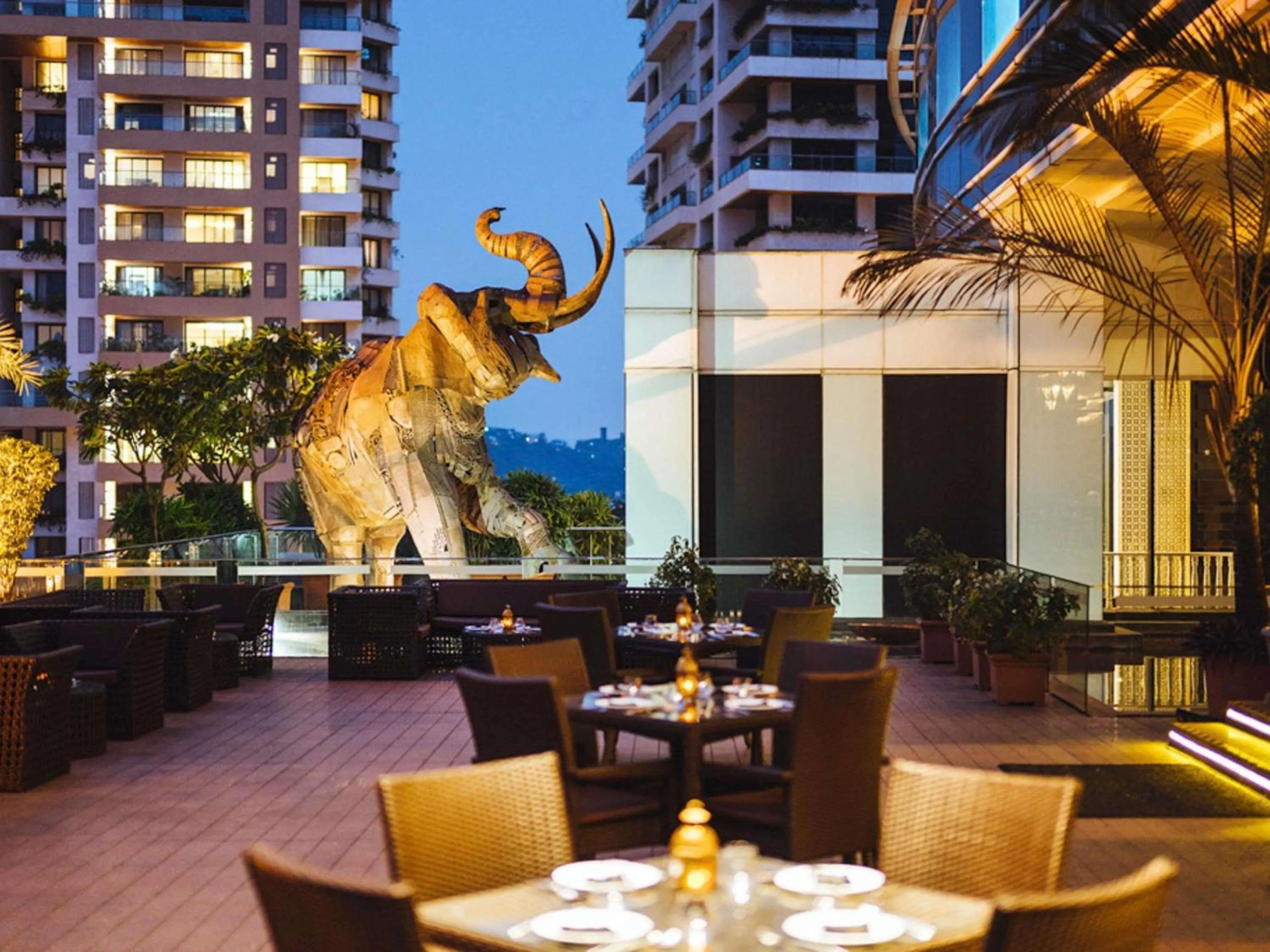 Restaurant/places to eat in Sofitel Mumbai BKC