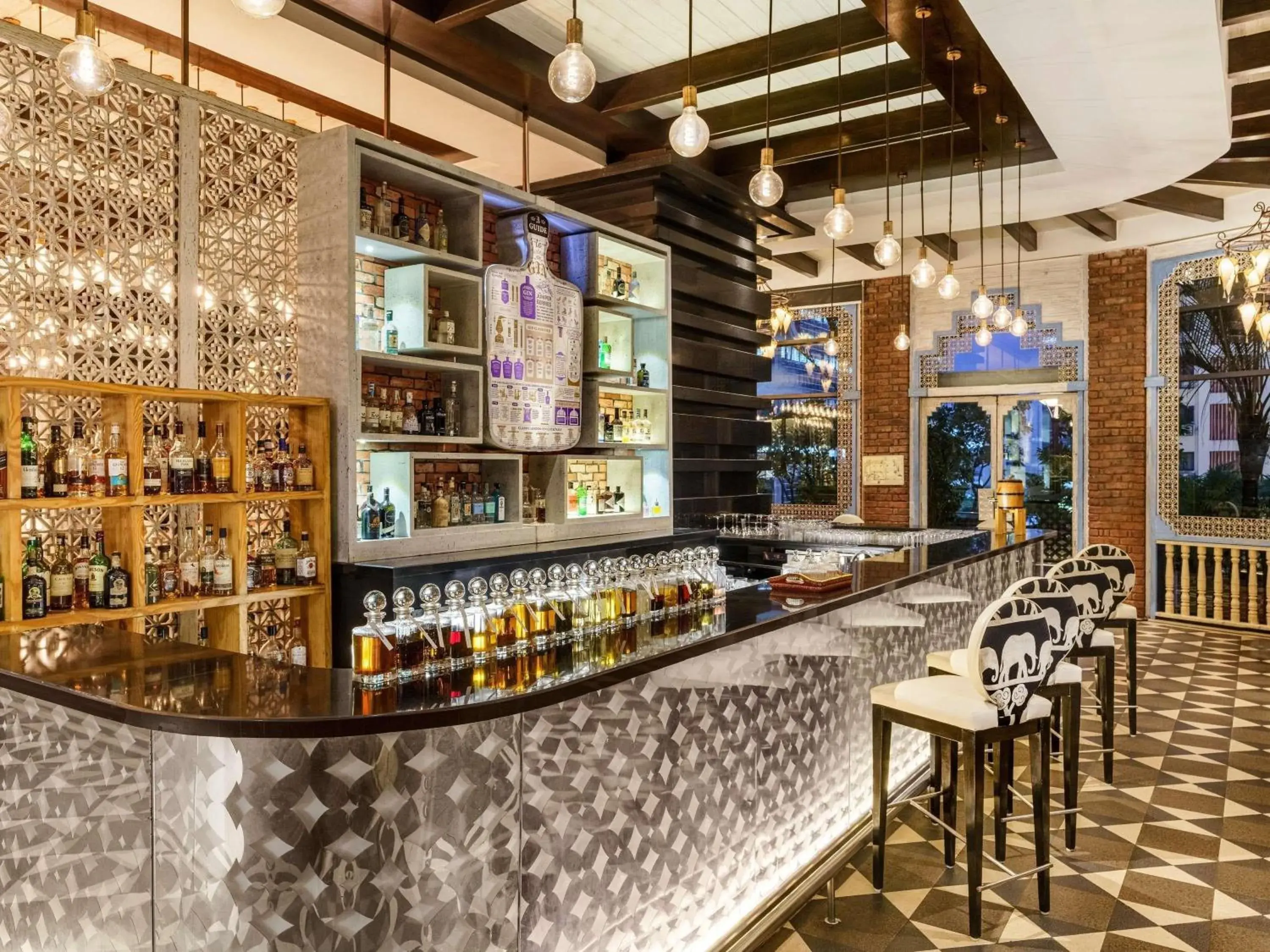 Restaurant/places to eat in Sofitel Mumbai BKC Restaurant/places to eat in Sofitel Mumbai BKC