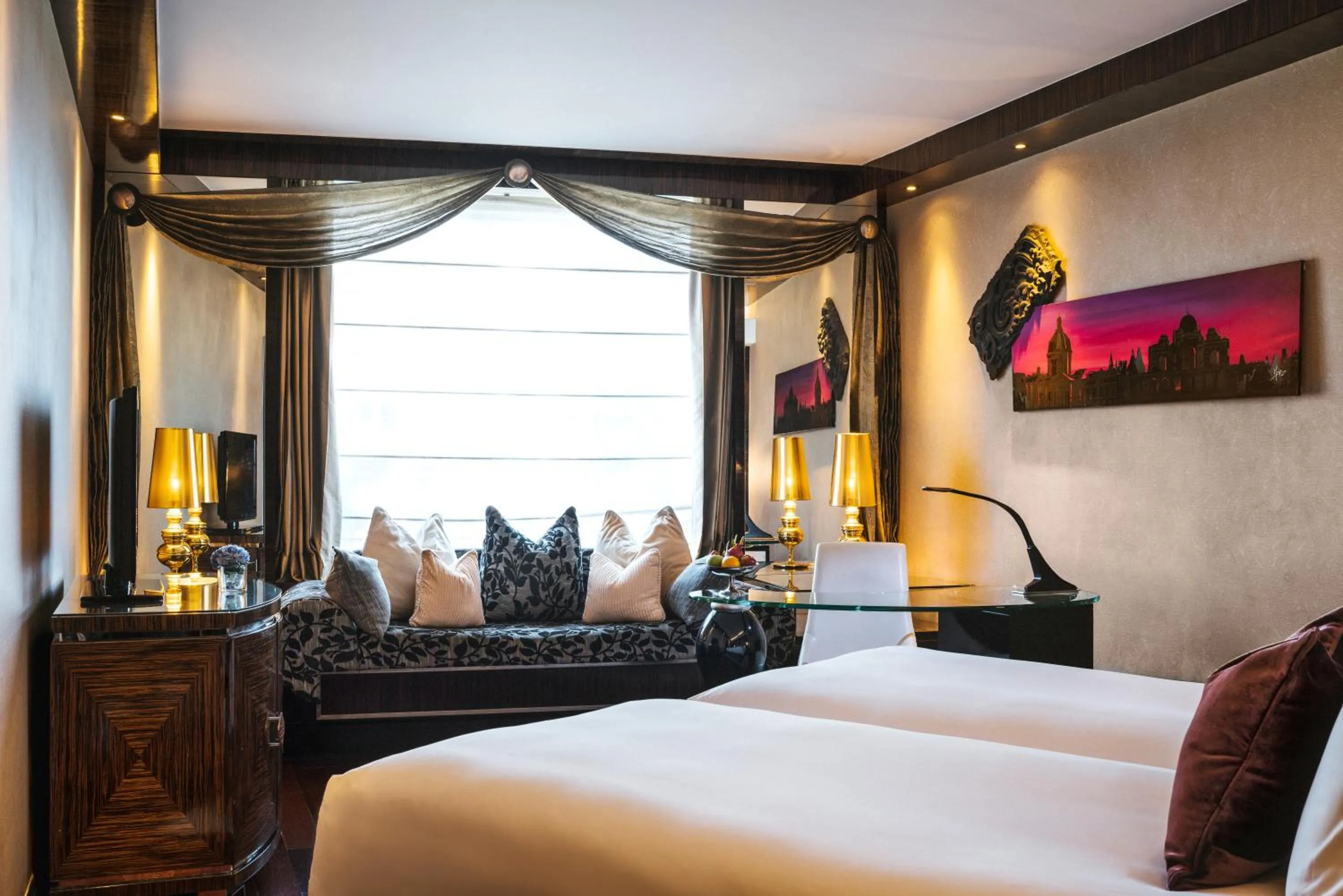 Bedroom, Bed in Sofitel Mumbai BKC