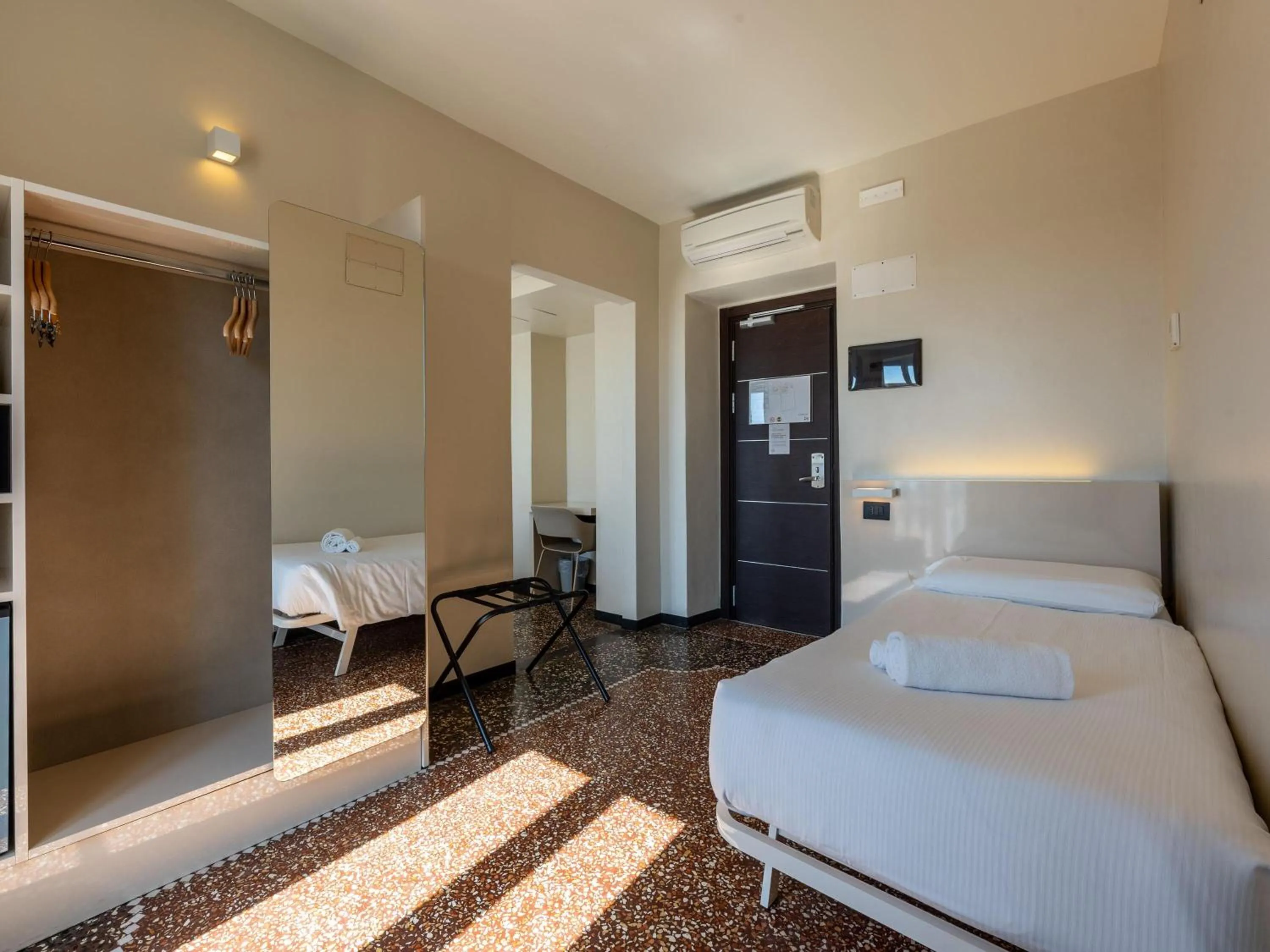 Photo of the whole room, Bed in B&B Hotel Genova Principe