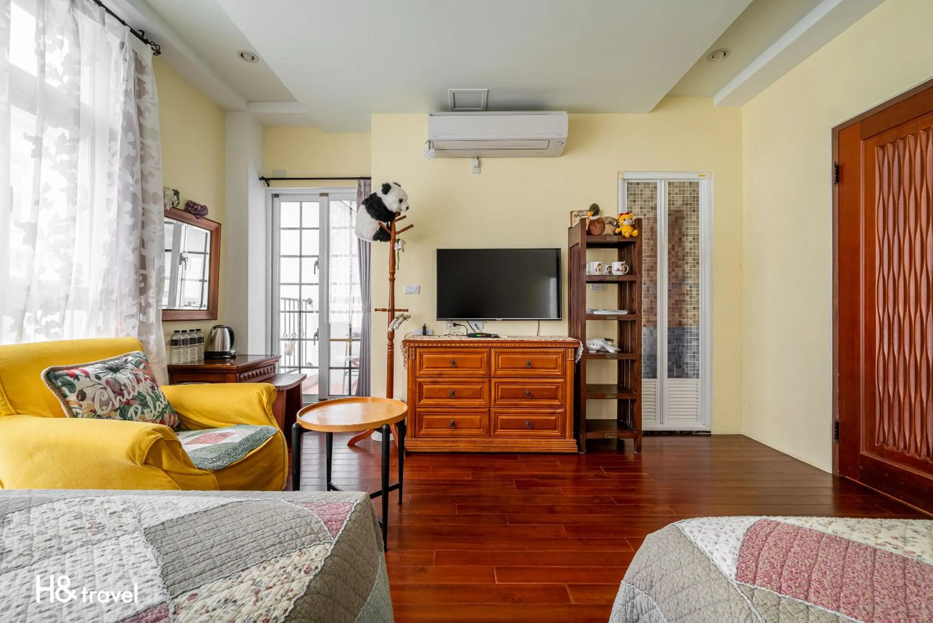 Living room in White Cotton Candy Homestay