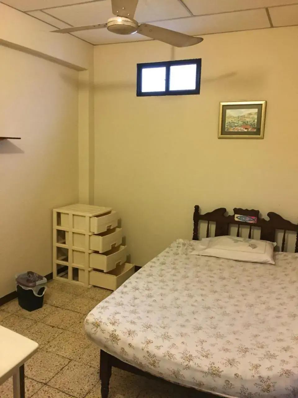 Double Room with Shared Bathroom - single occupancy in Villa Celeste Double Room with Shared Bathroom - single occupancy in Villa Celeste