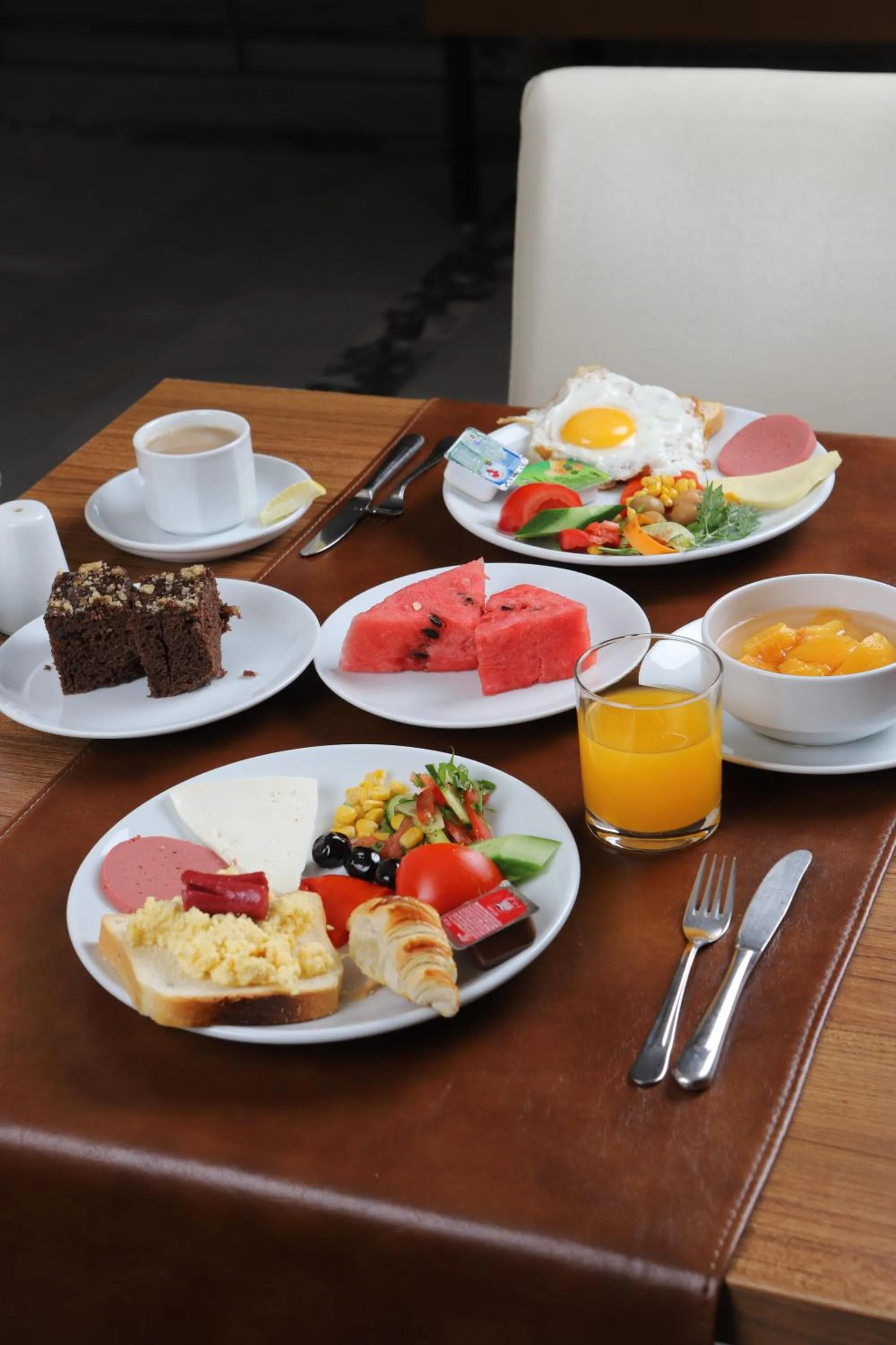 Food and drinks in Hotel Binlik