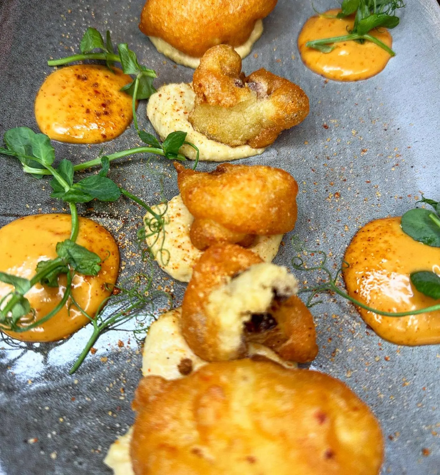 Restaurant/places to eat in The Mortal Man Inn