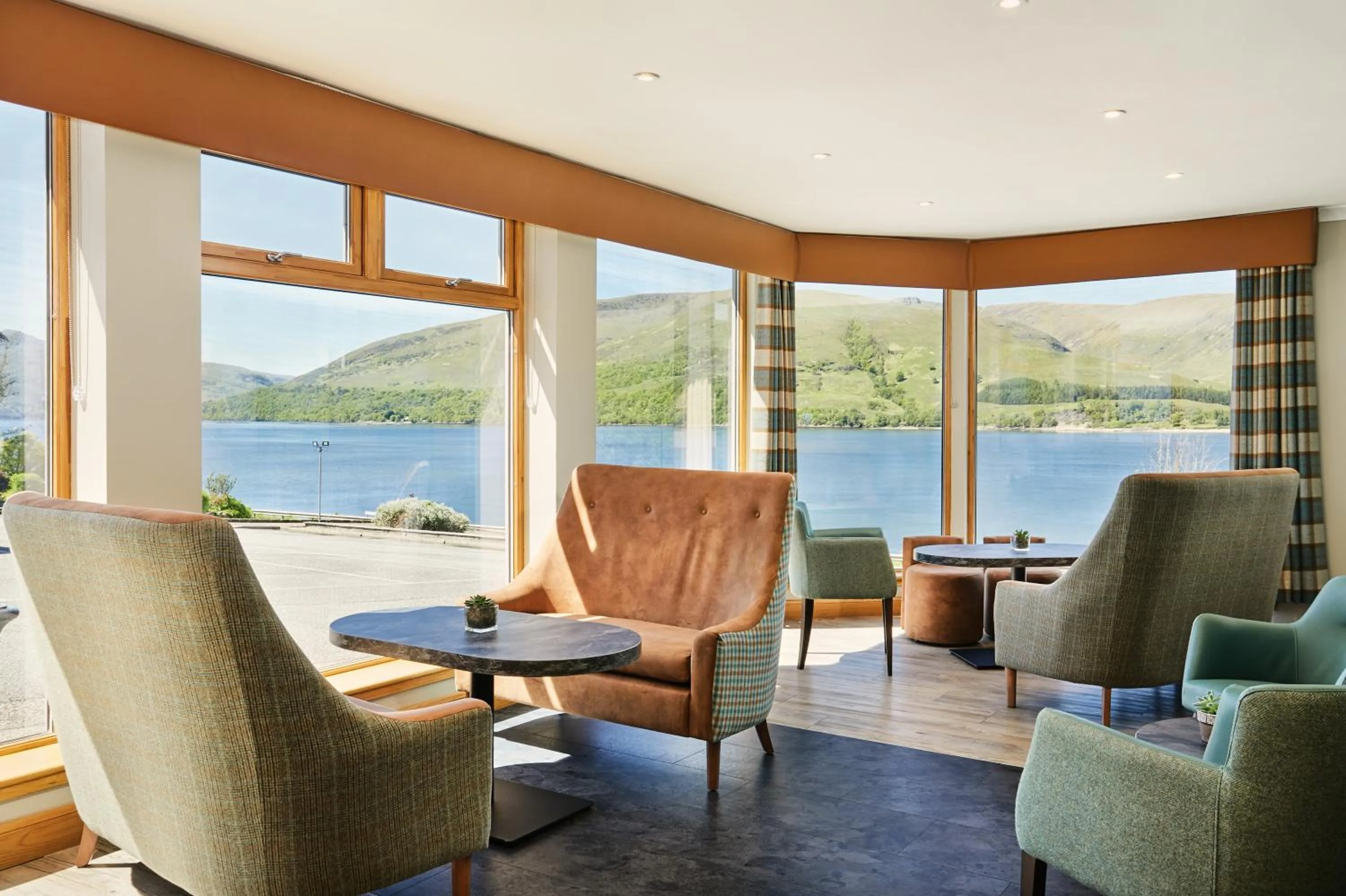 Lounge or bar in Clan Macduff Hotel