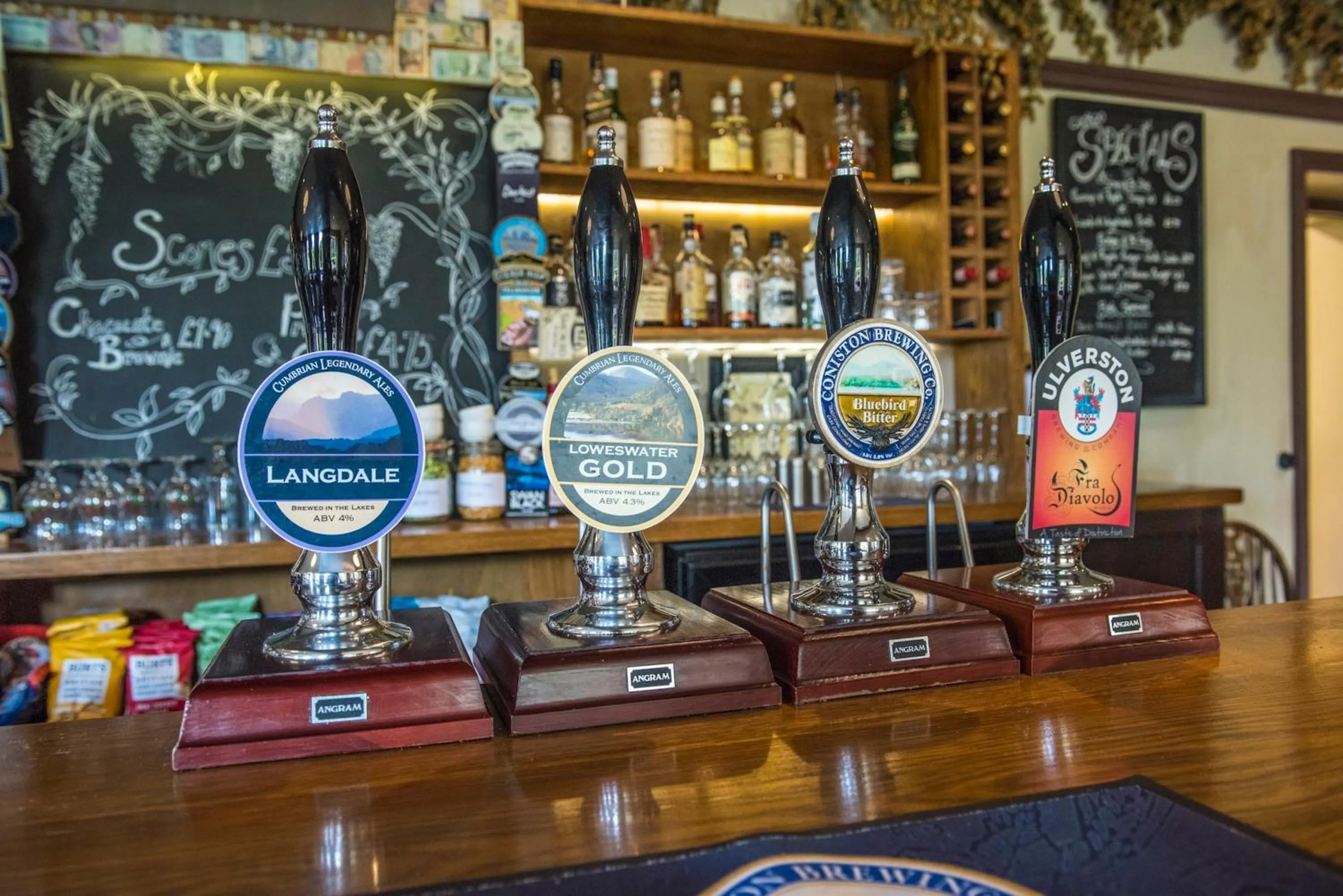 Restaurant/places to eat in The Cuckoo Brow Inn