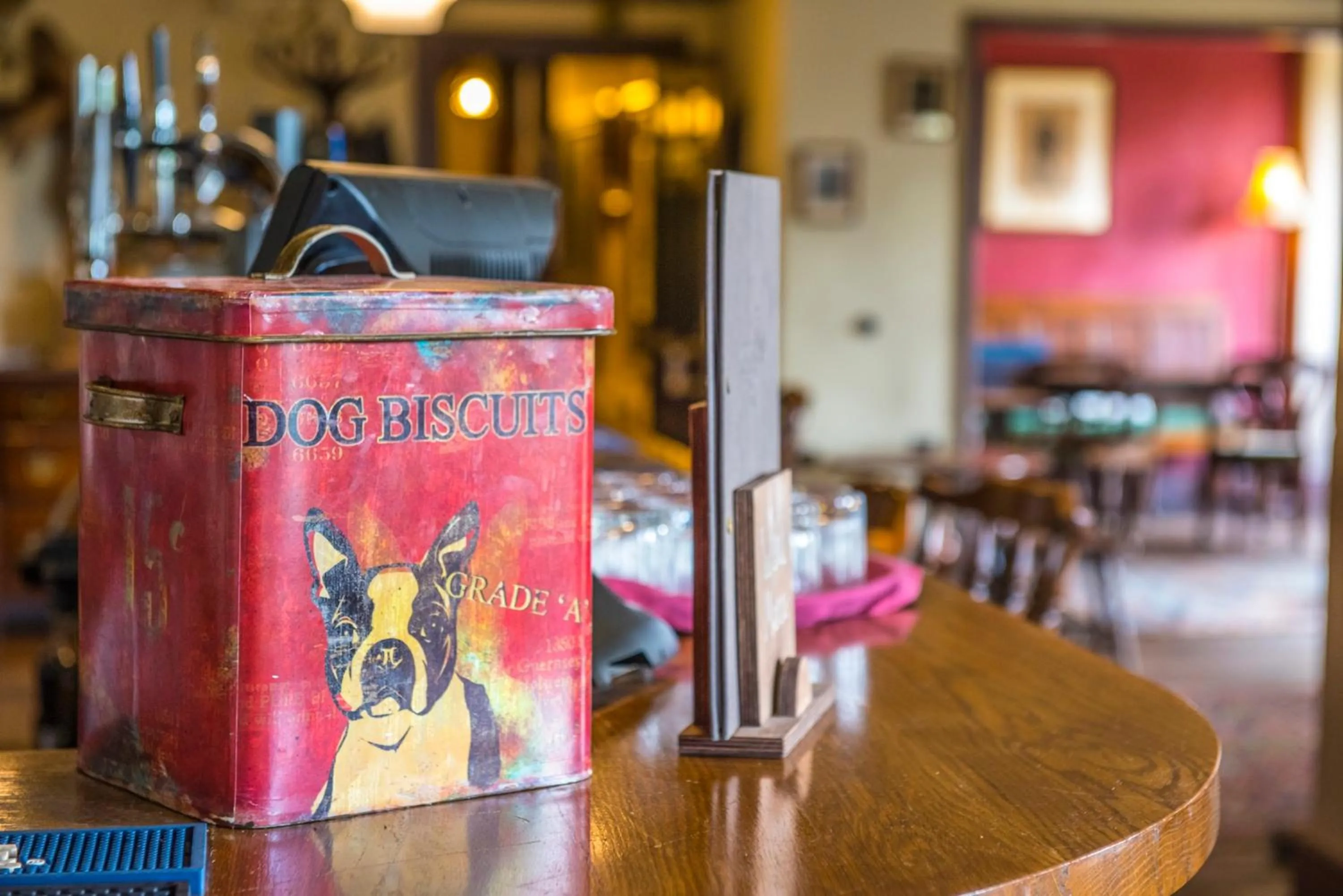 Lounge or bar in The Cuckoo Brow Inn