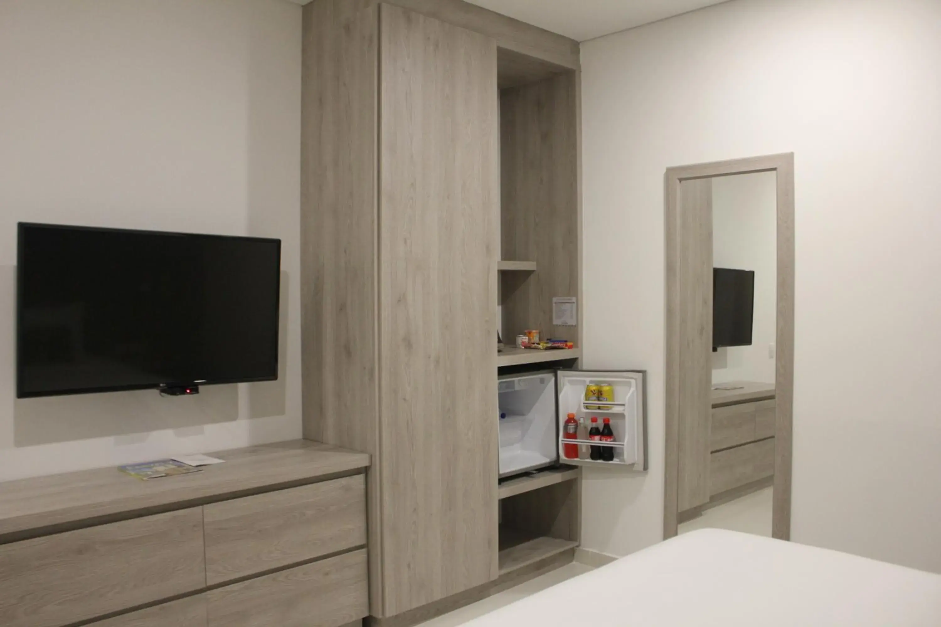 Queen Room - single occupancy in Hotel Sexta Avenida Inn Queen Room - single occupancy in Hotel Sexta Avenida Inn