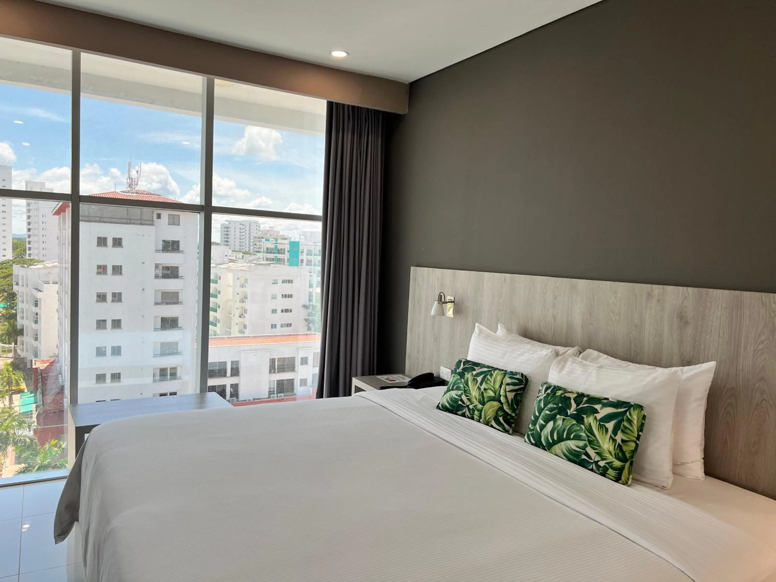 Bed in Hotel Sexta Avenida Inn