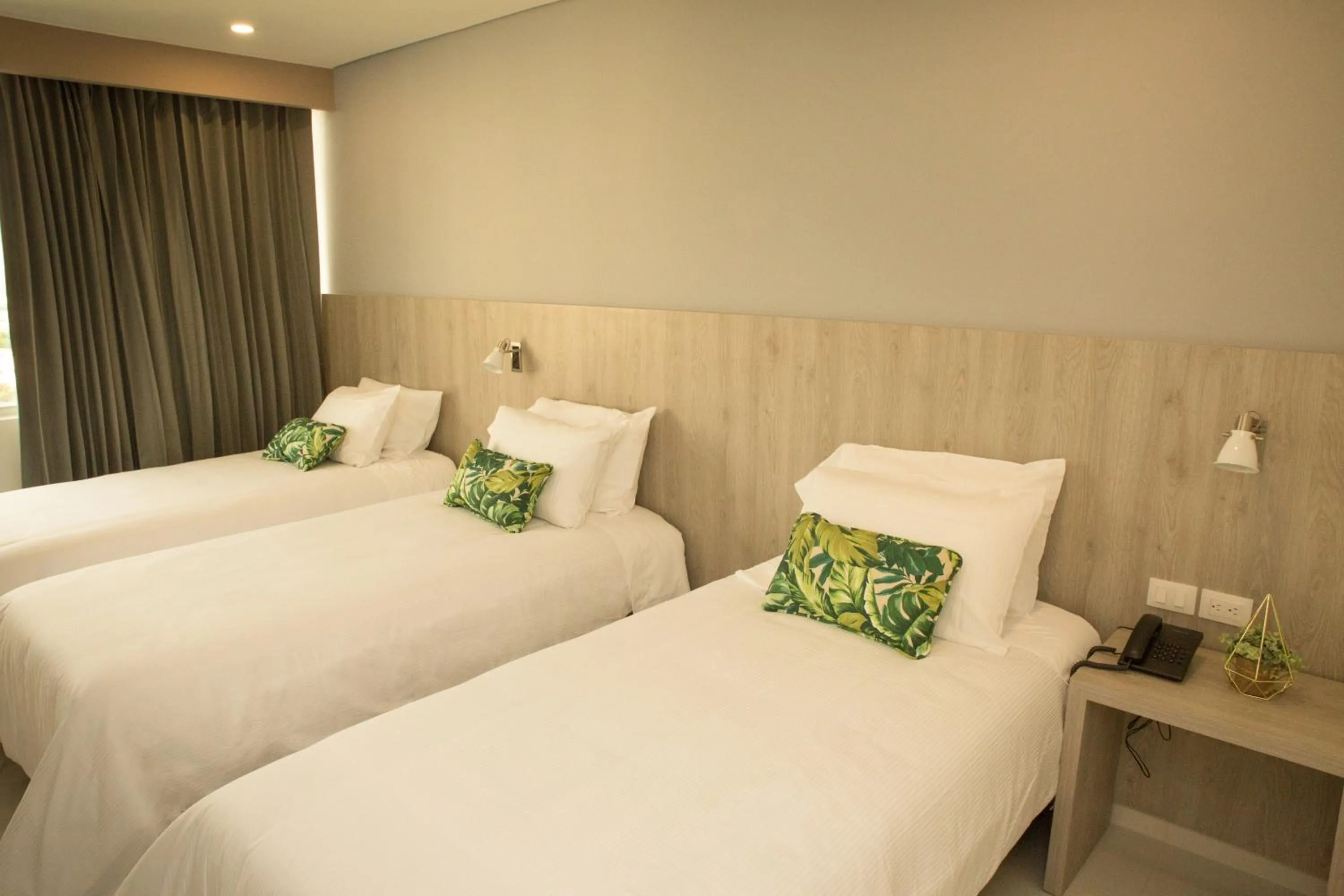 Photo of the whole room, Bed in Hotel Sexta Avenida Inn