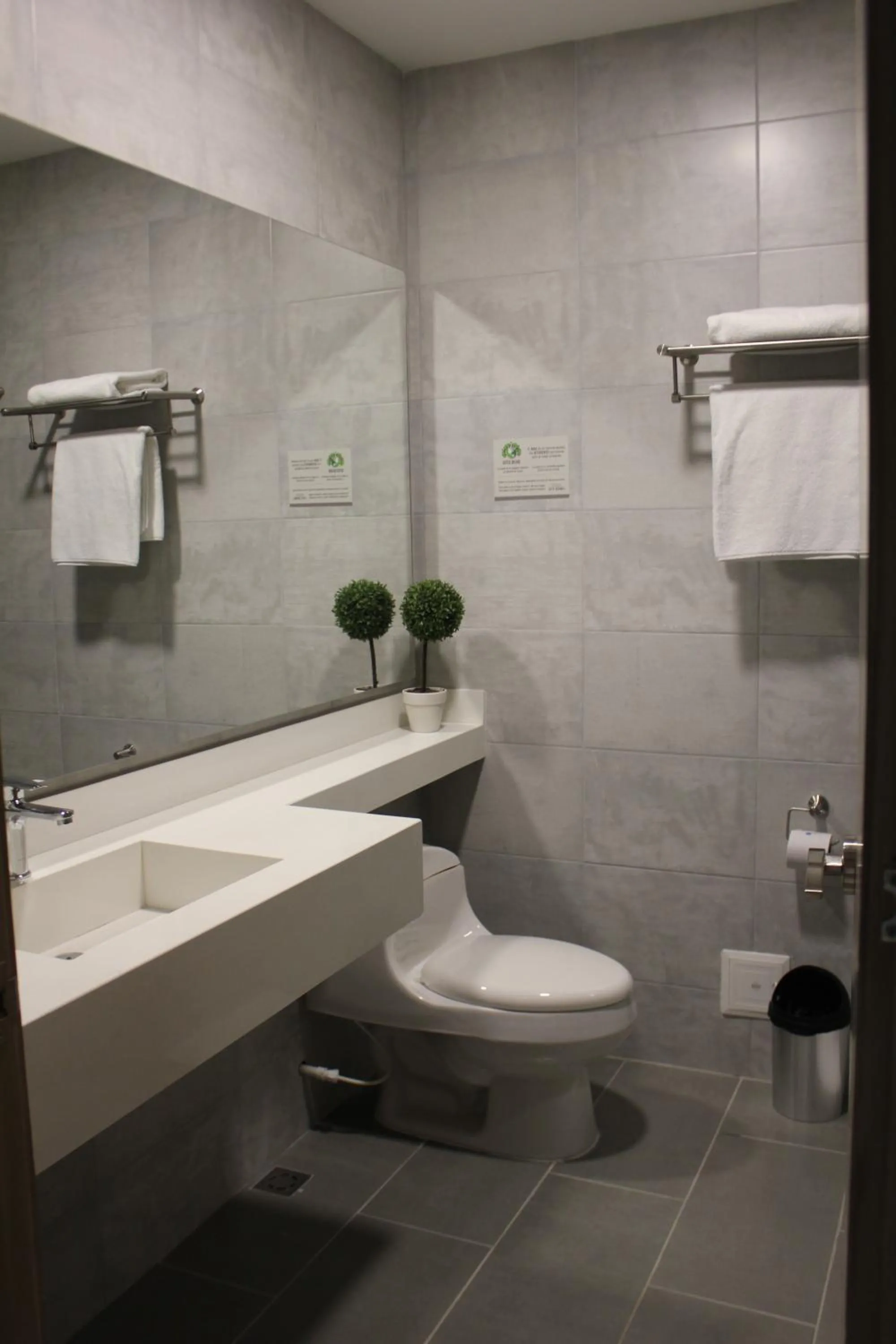 Bathroom in Hotel Sexta Avenida Inn