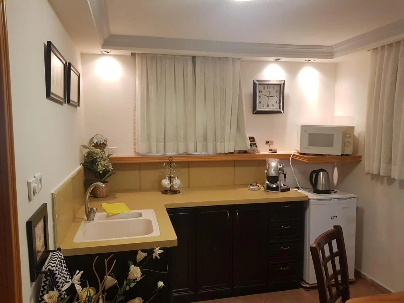 Coffee/tea facilities in Rosh Pinat Noy