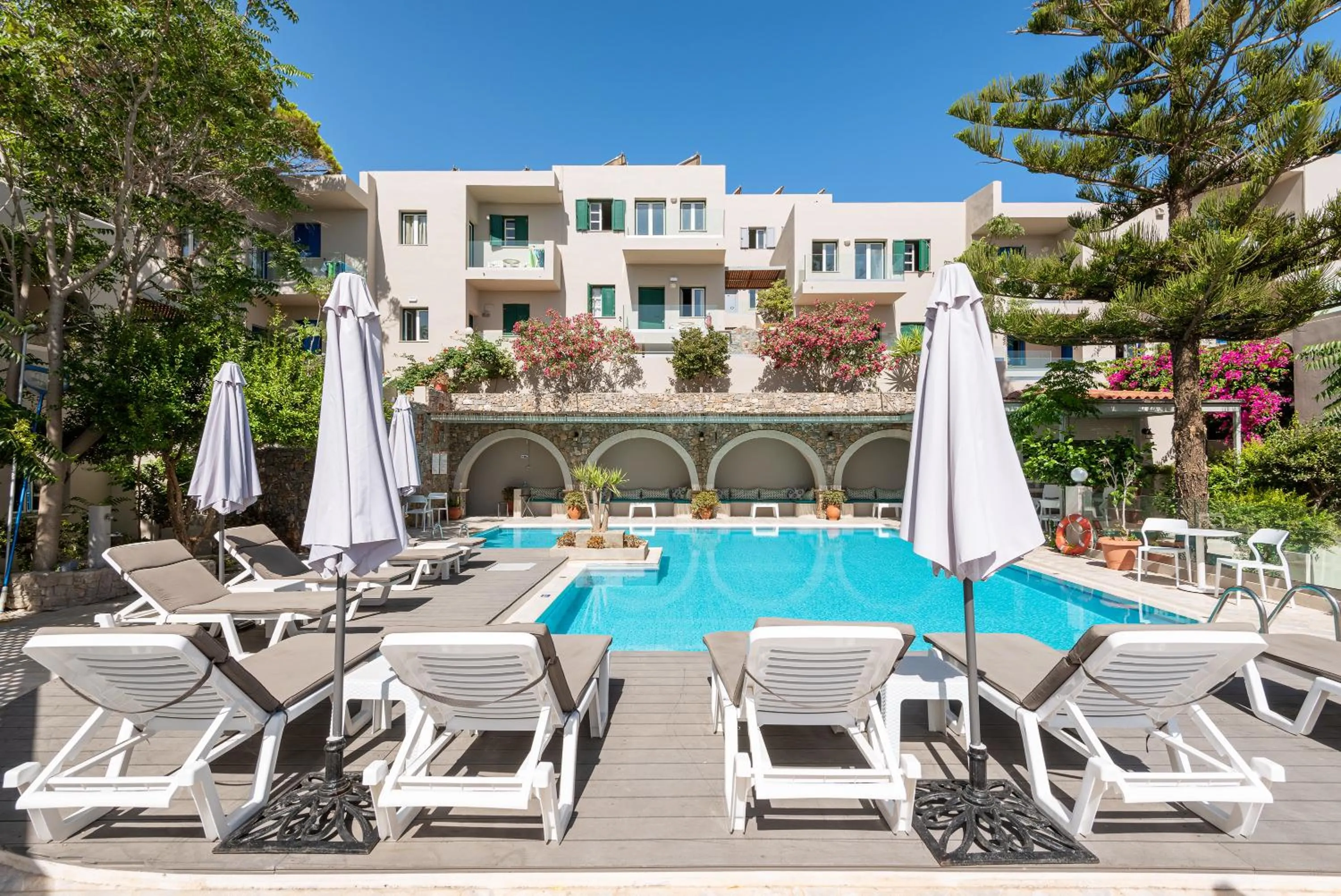 Swimming pool in Aphea Village