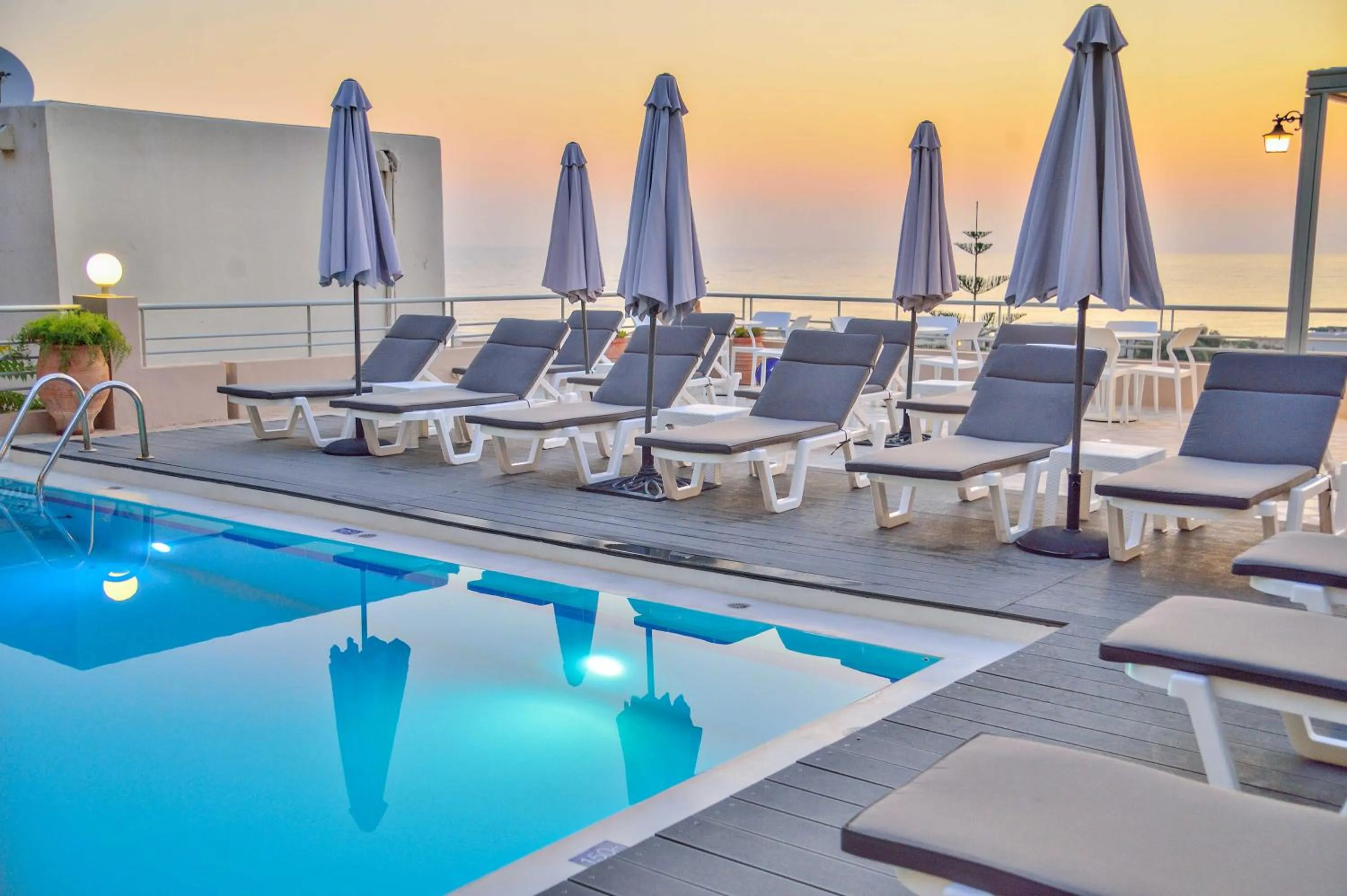 Swimming pool in Aphea Village