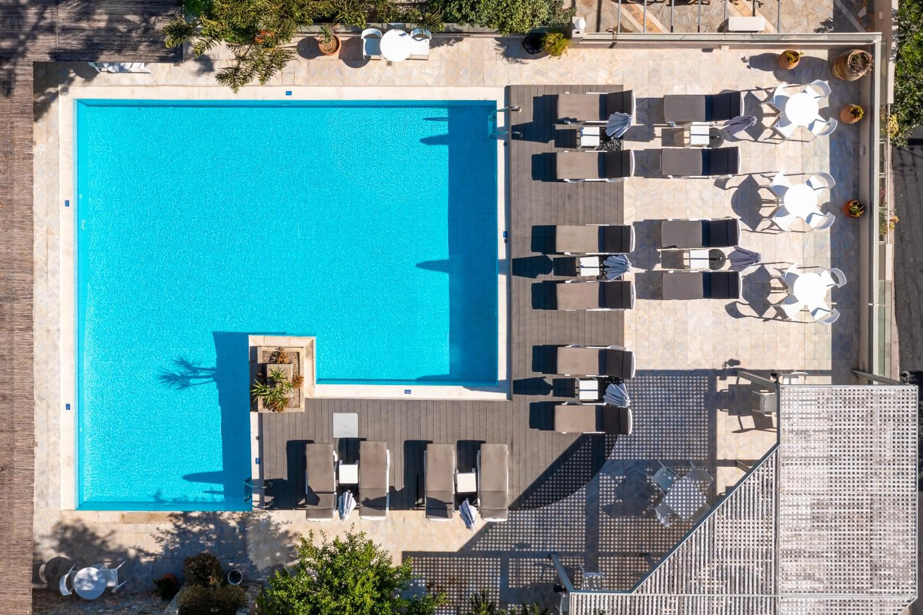 Swimming pool in Aphea Village