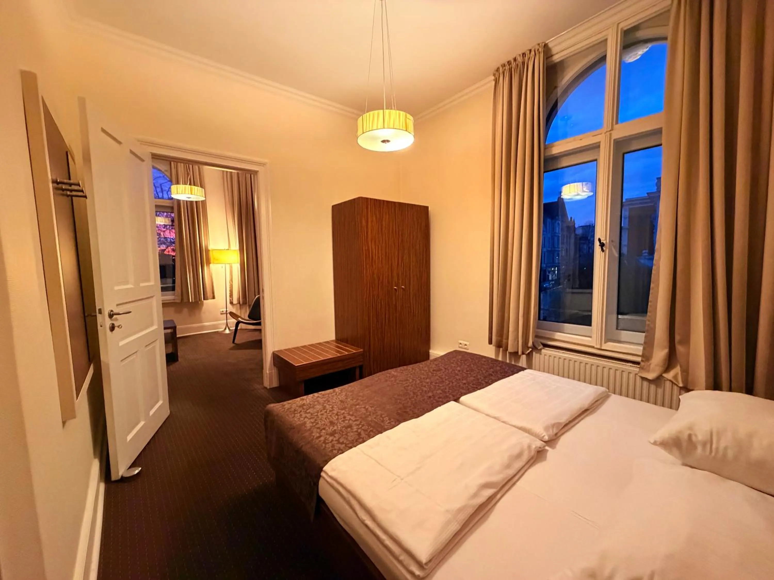 Bed in Hotel Excellent