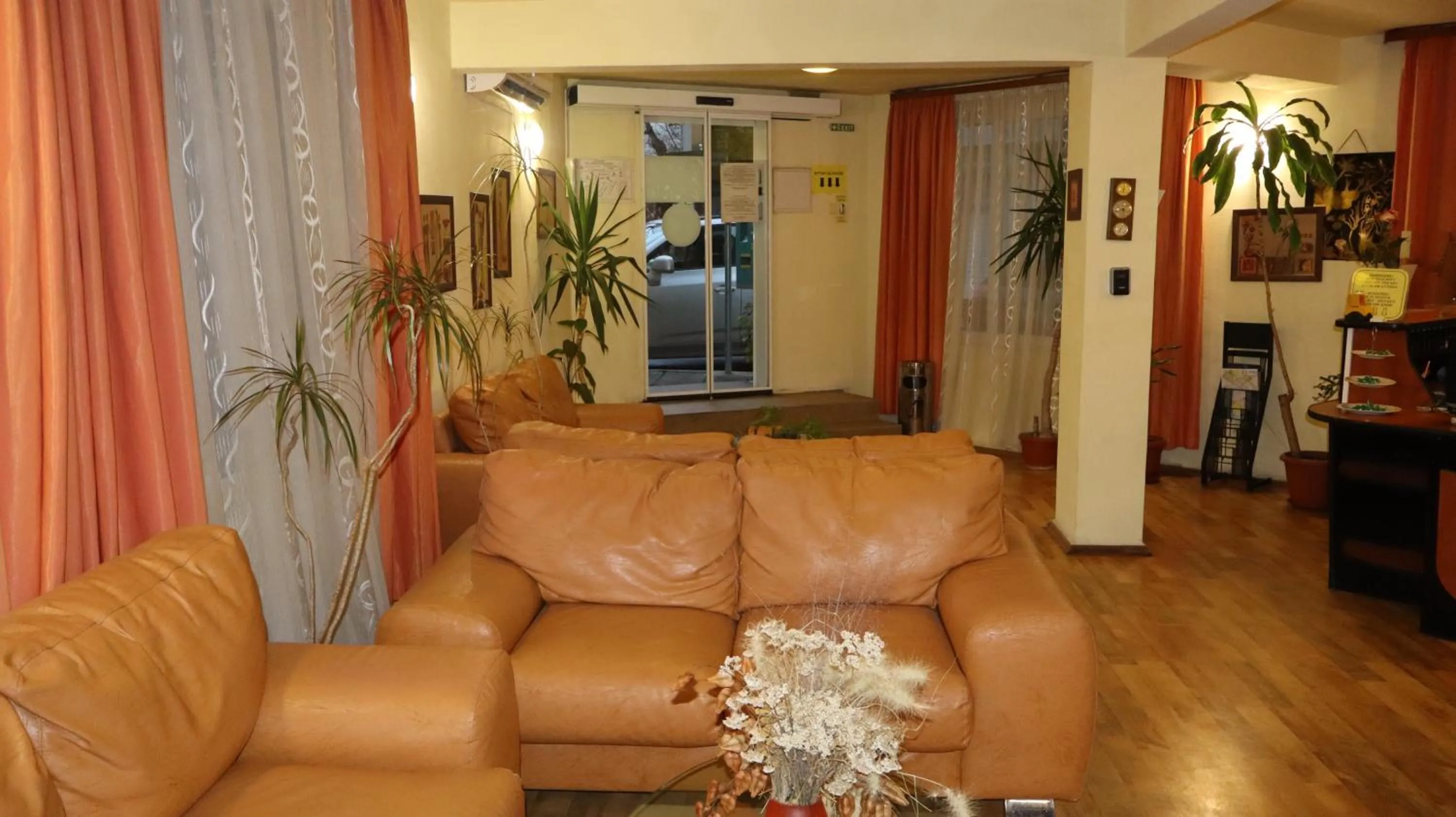 Lobby or reception in Hotel Palitra