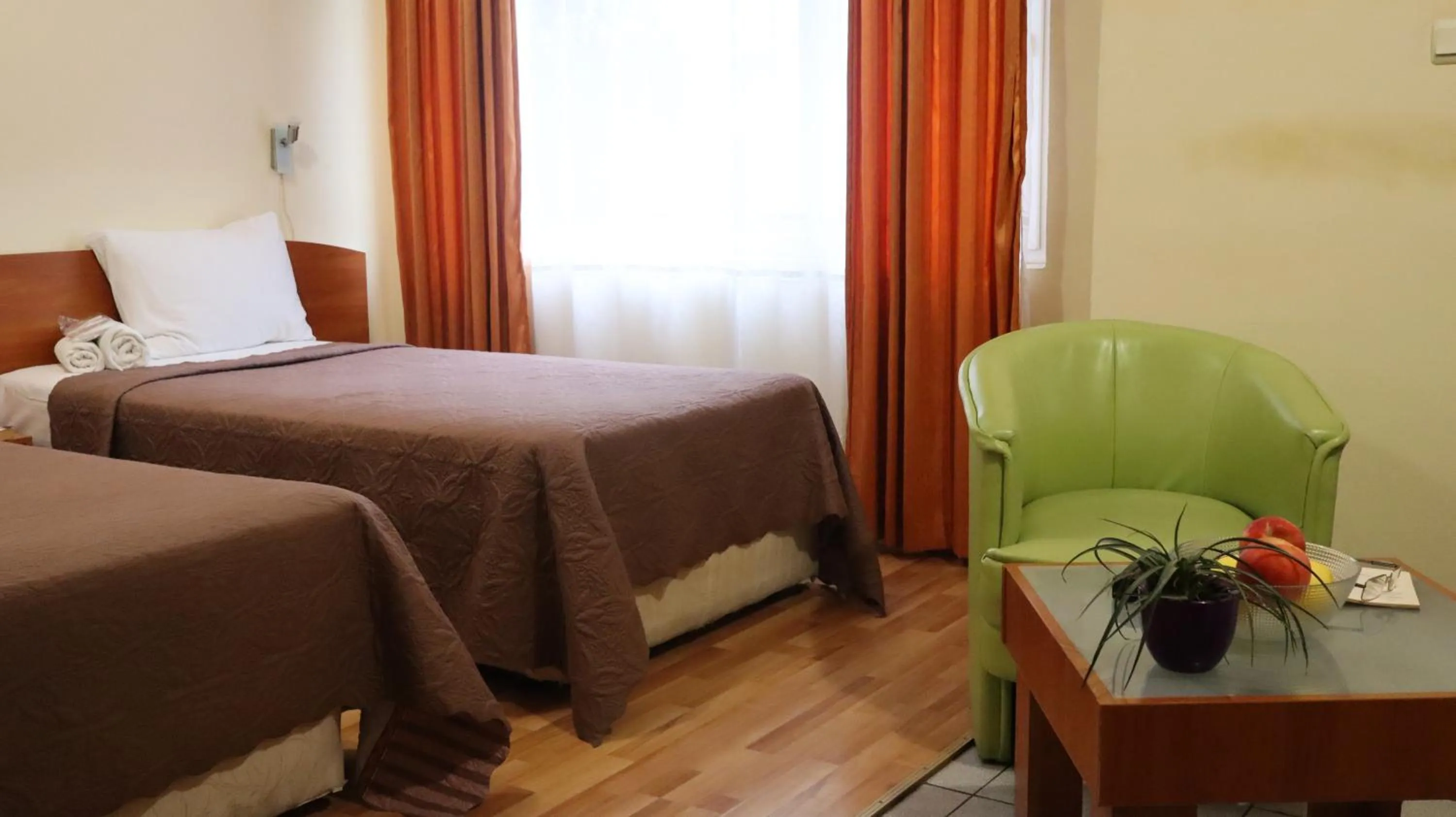 Bed in Hotel Palitra