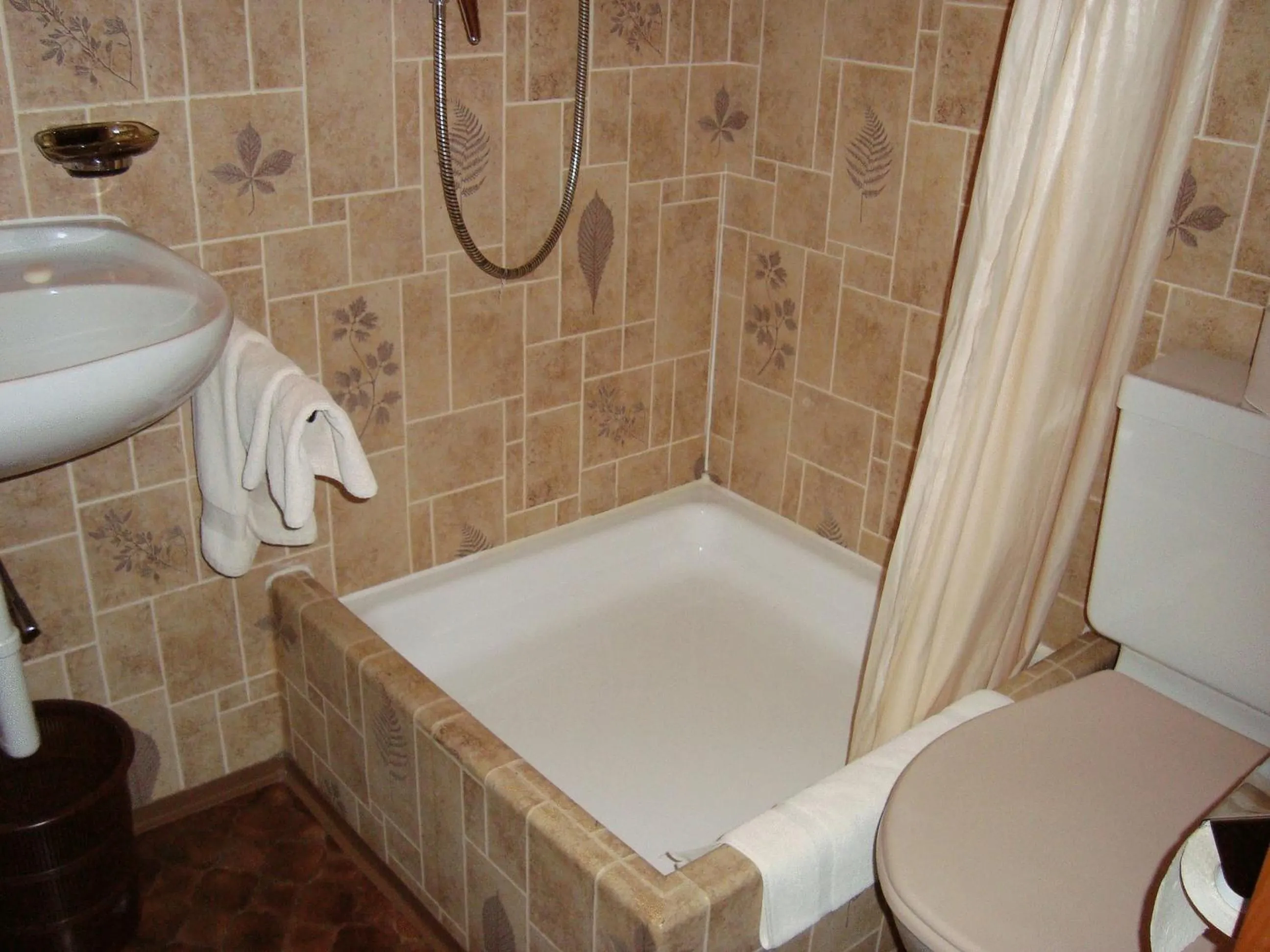 Bathroom in Hotel Rothorn Vintage-Style