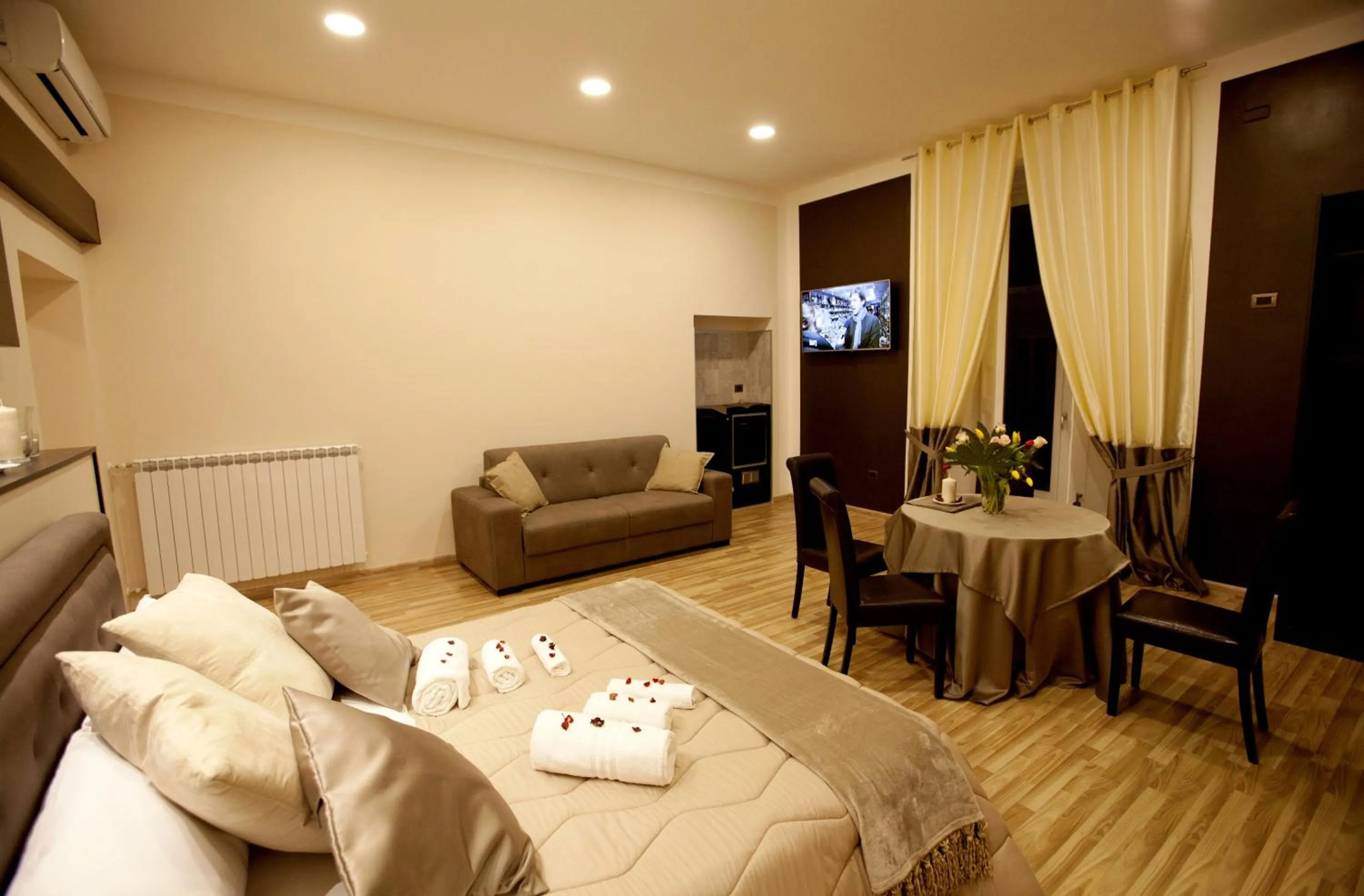 Bed in REGGIA & DINTORNI ROOMS A CASERTA