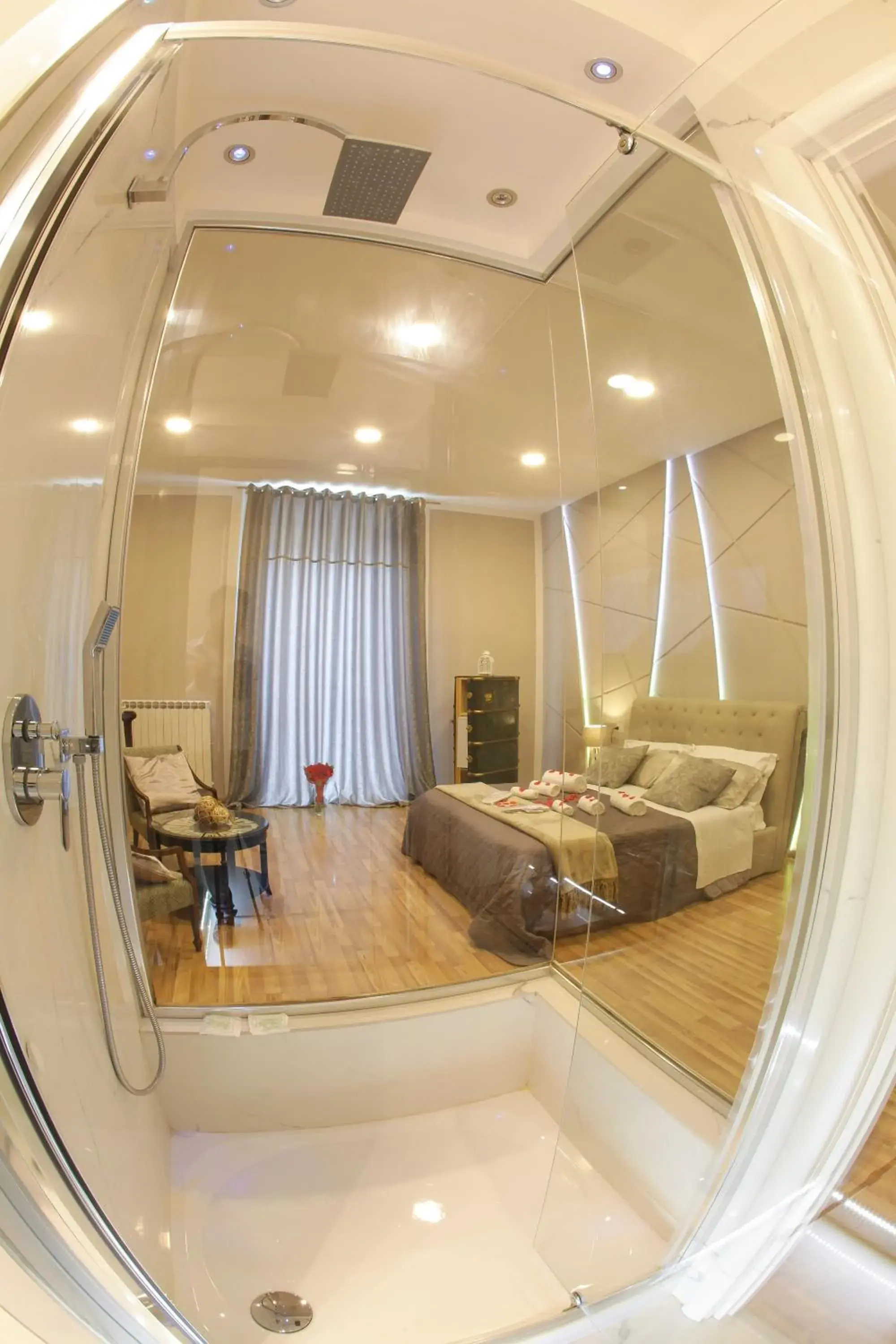 Junior Suite in REGGIA & DINTORNI ROOMS A CASERTA Junior Suite in REGGIA & DINTORNI ROOMS A CASERTA