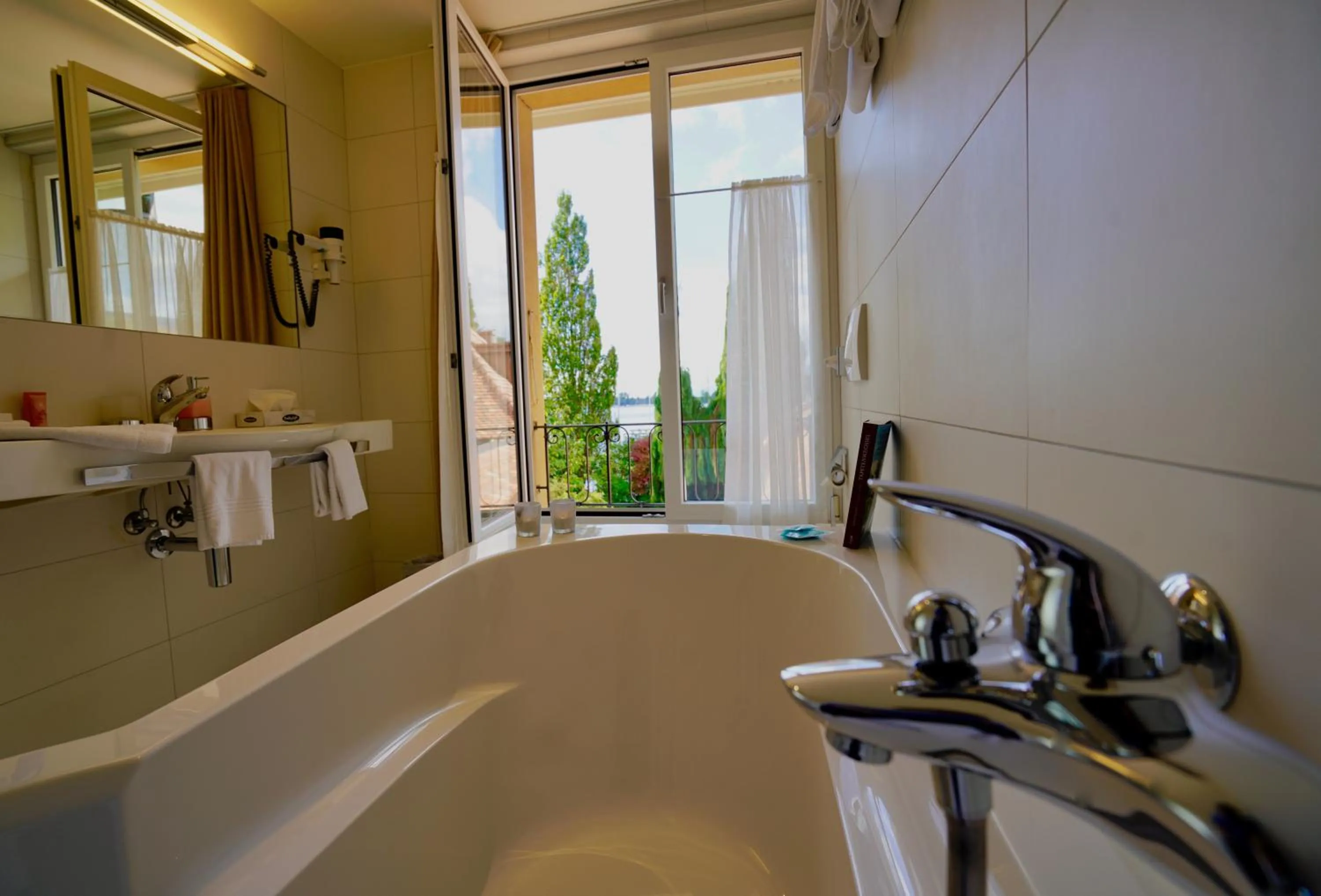 Bathroom in Hotel Jean-Jacques Rousseau