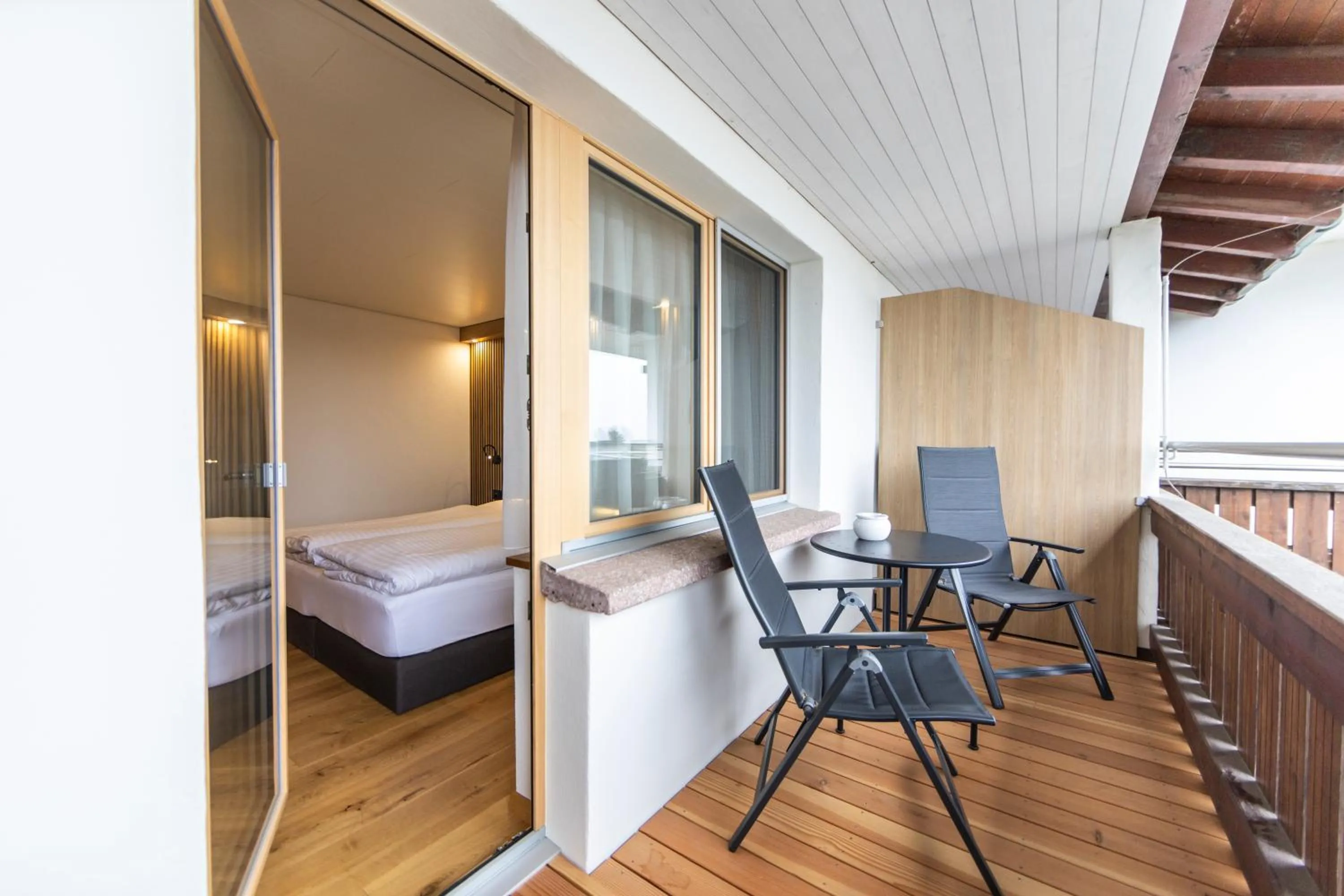 Bedroom, Bed in Seemöwe Wellnesshotel Swiss Quality