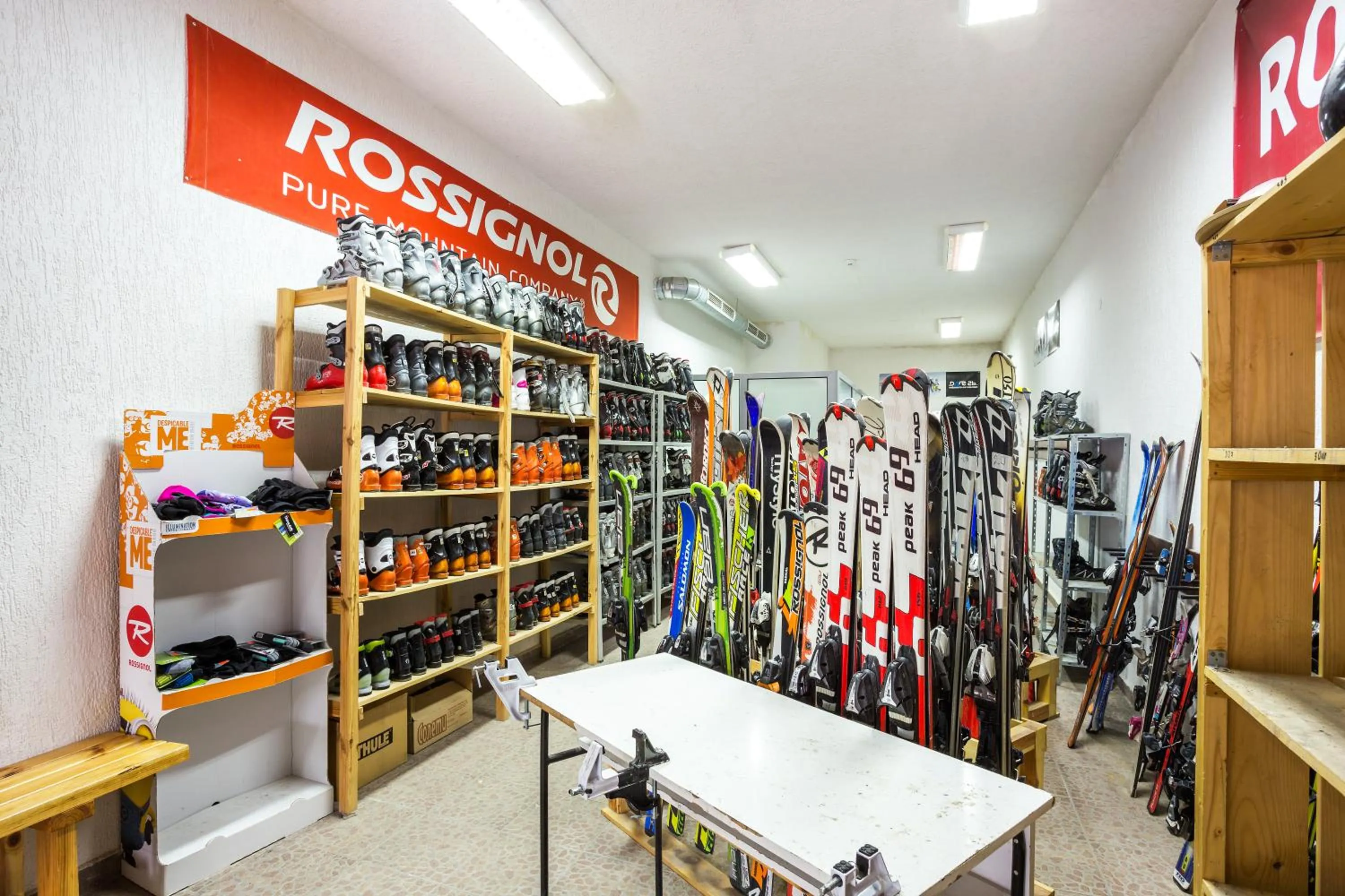 Ski School in The Stream Resort Pamporovo