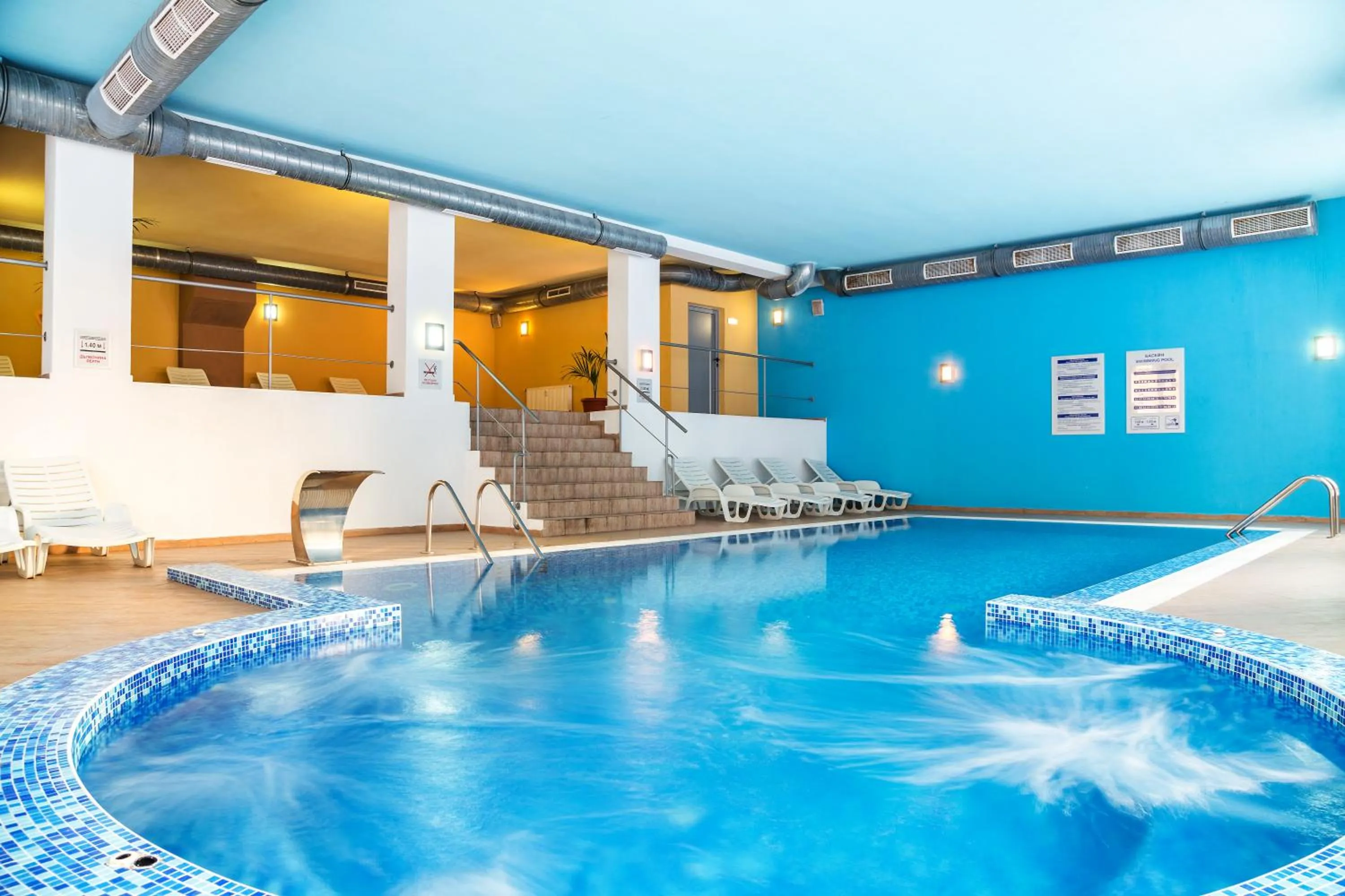 Seating area in The Stream Resort Pamporovo