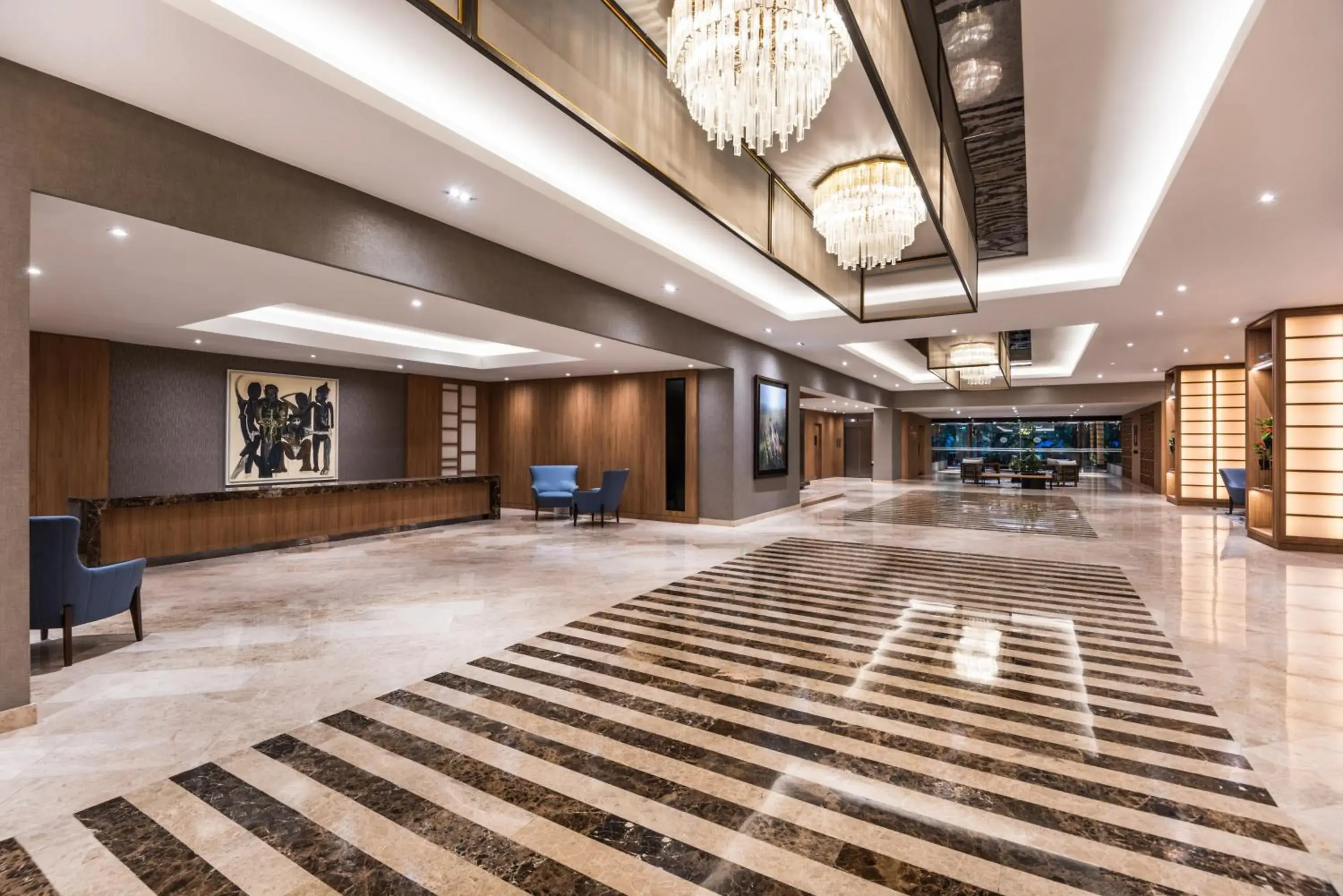 Lobby or reception in Hotel Intercontinental Cali by IHG Lobby or reception in Hotel Intercontinental Cali by IHG